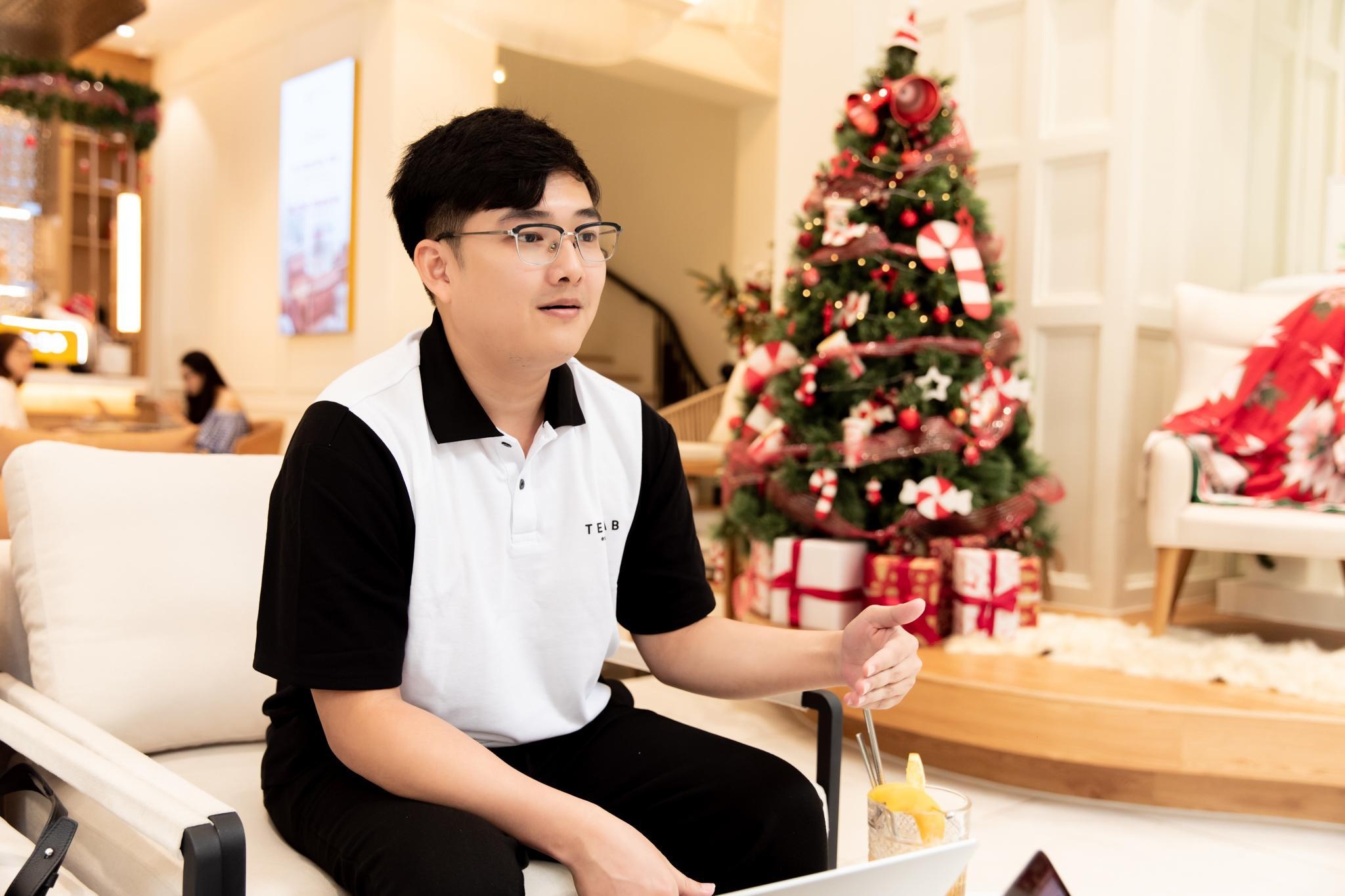 CEO 9X tan dung TMDT mang thoi trang duong pho den gan gioi tre hinh anh