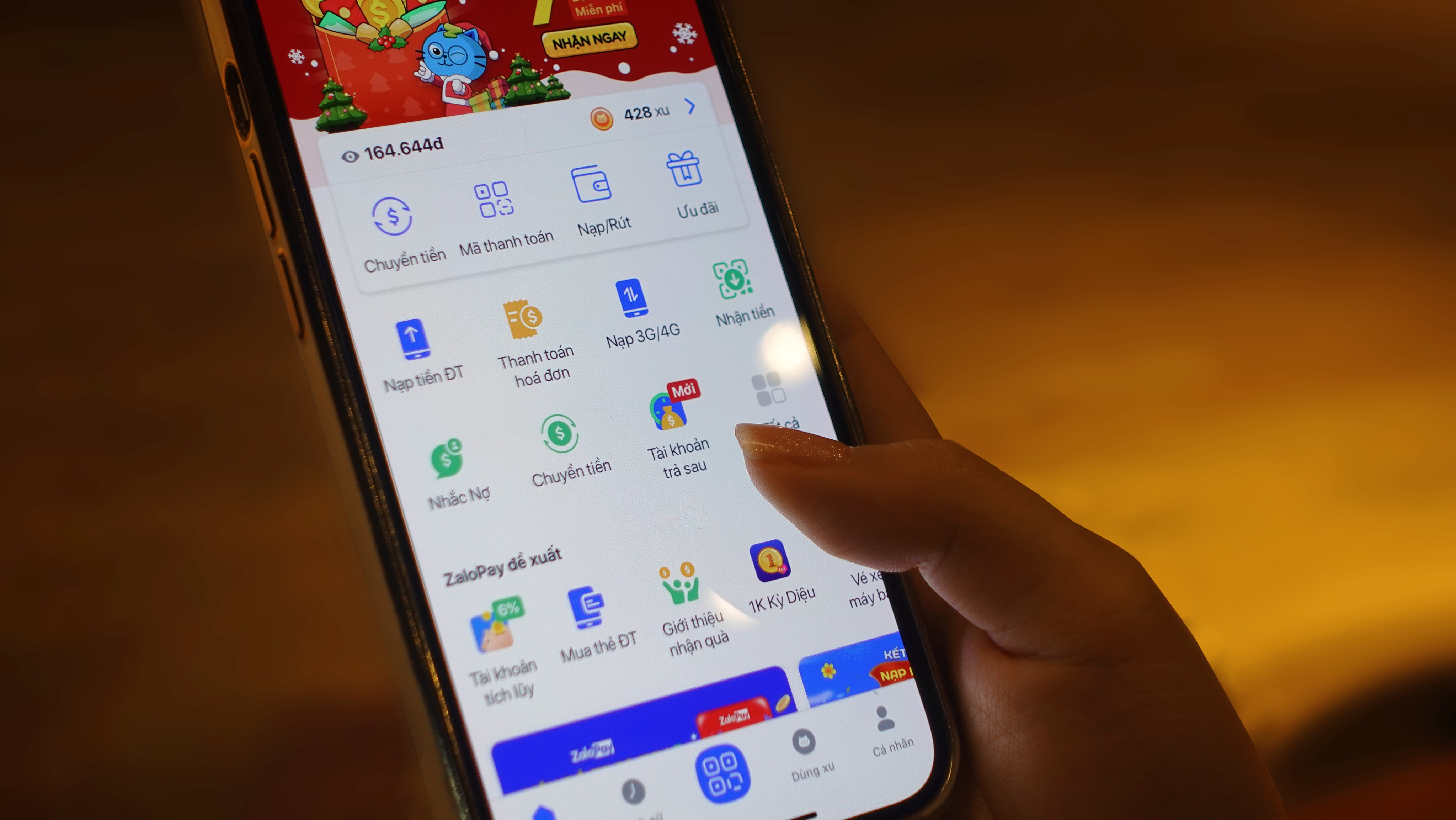 Ngan hang CIMB anh 3