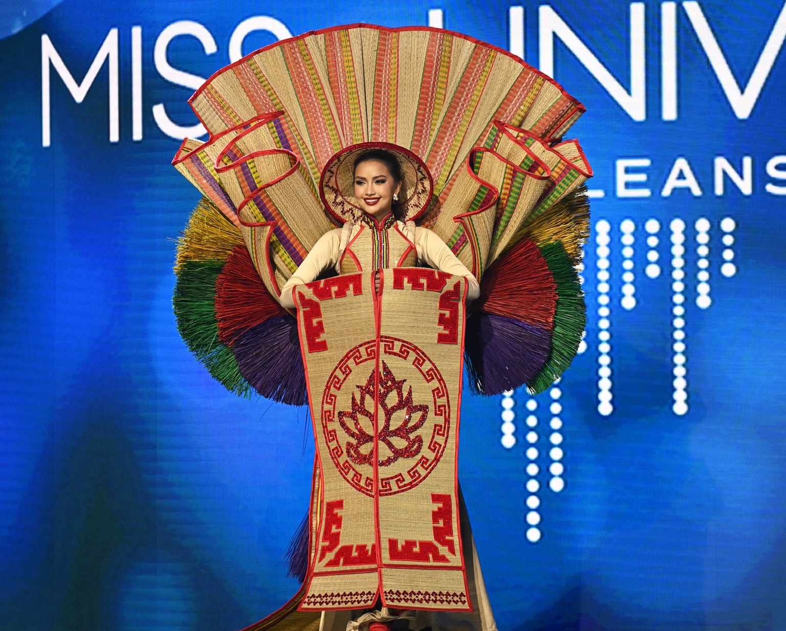 Miss Universe 2022,  FPT Play anh 4