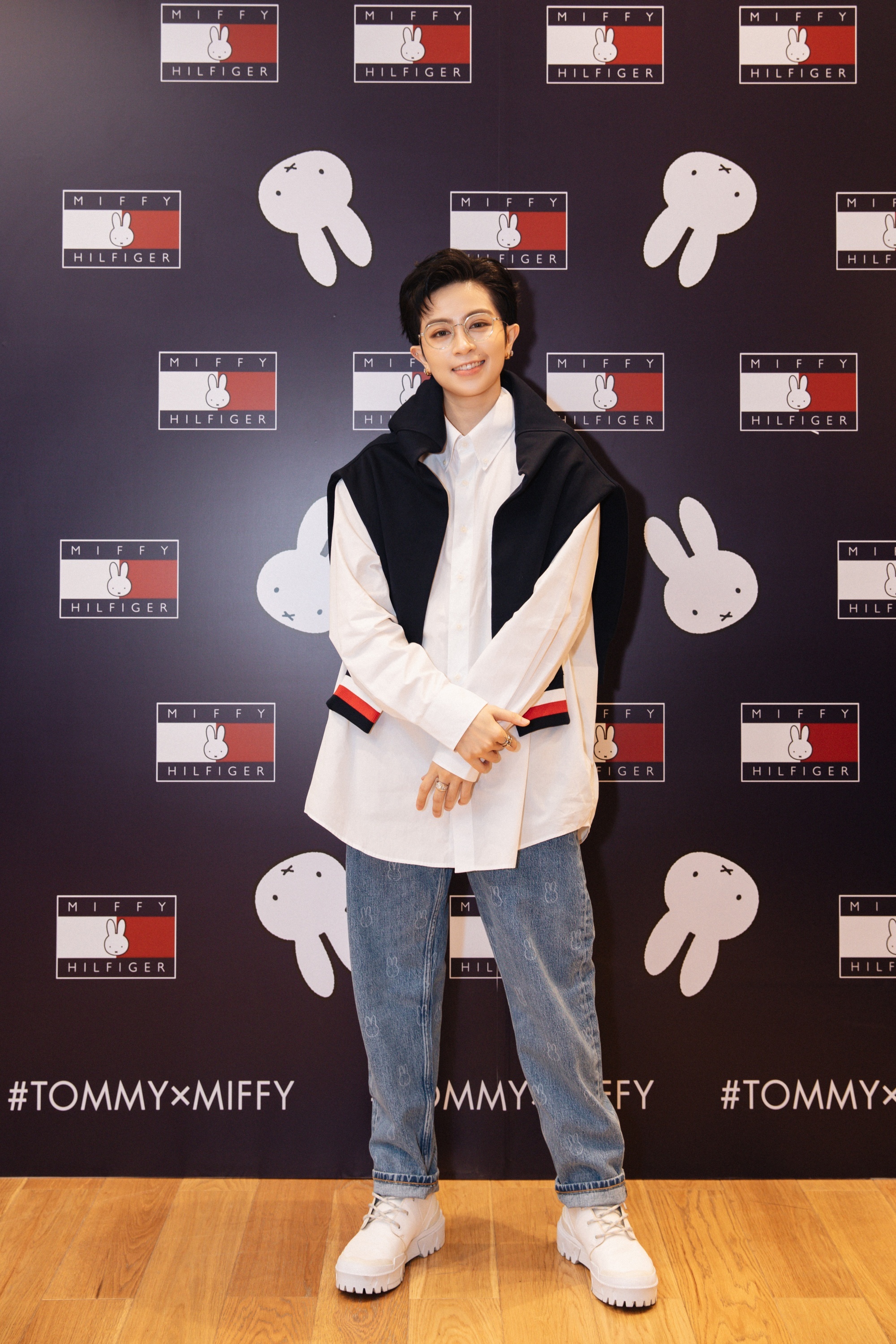 Tommy ảnh 4 Tommy anh 4
