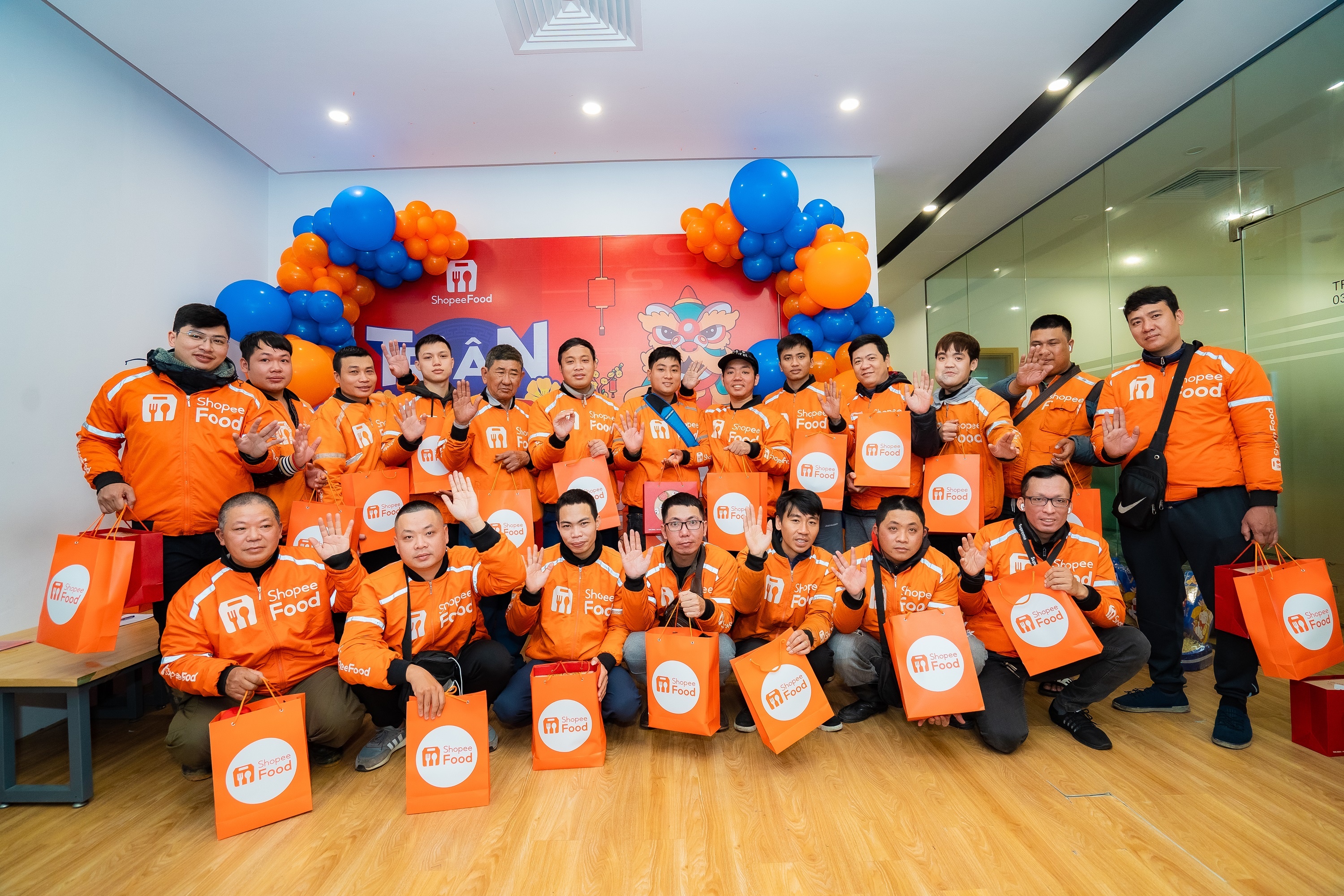 đặt món,  Tết Quý Mão ảnh 3 dat mon,  Tet Quy Mao anh 3