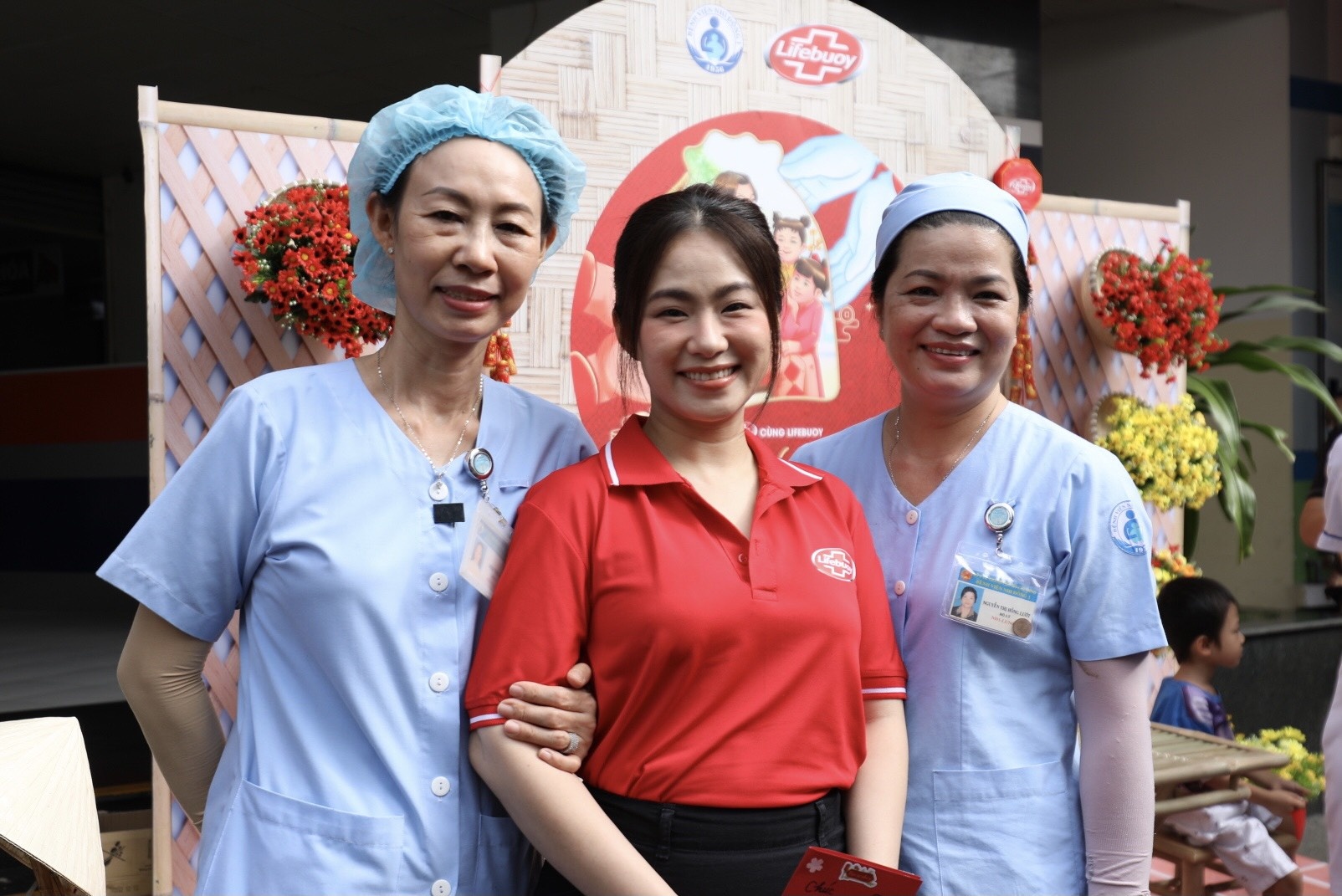 Luong Bich Huu,  Lifebuoy anh 11