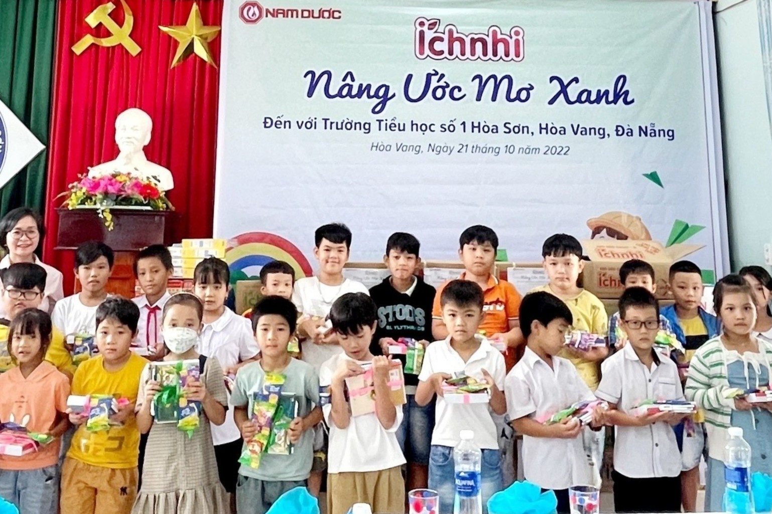 Hanh trinh nang uoc mo xanh cho tre em kho khan hinh anh
