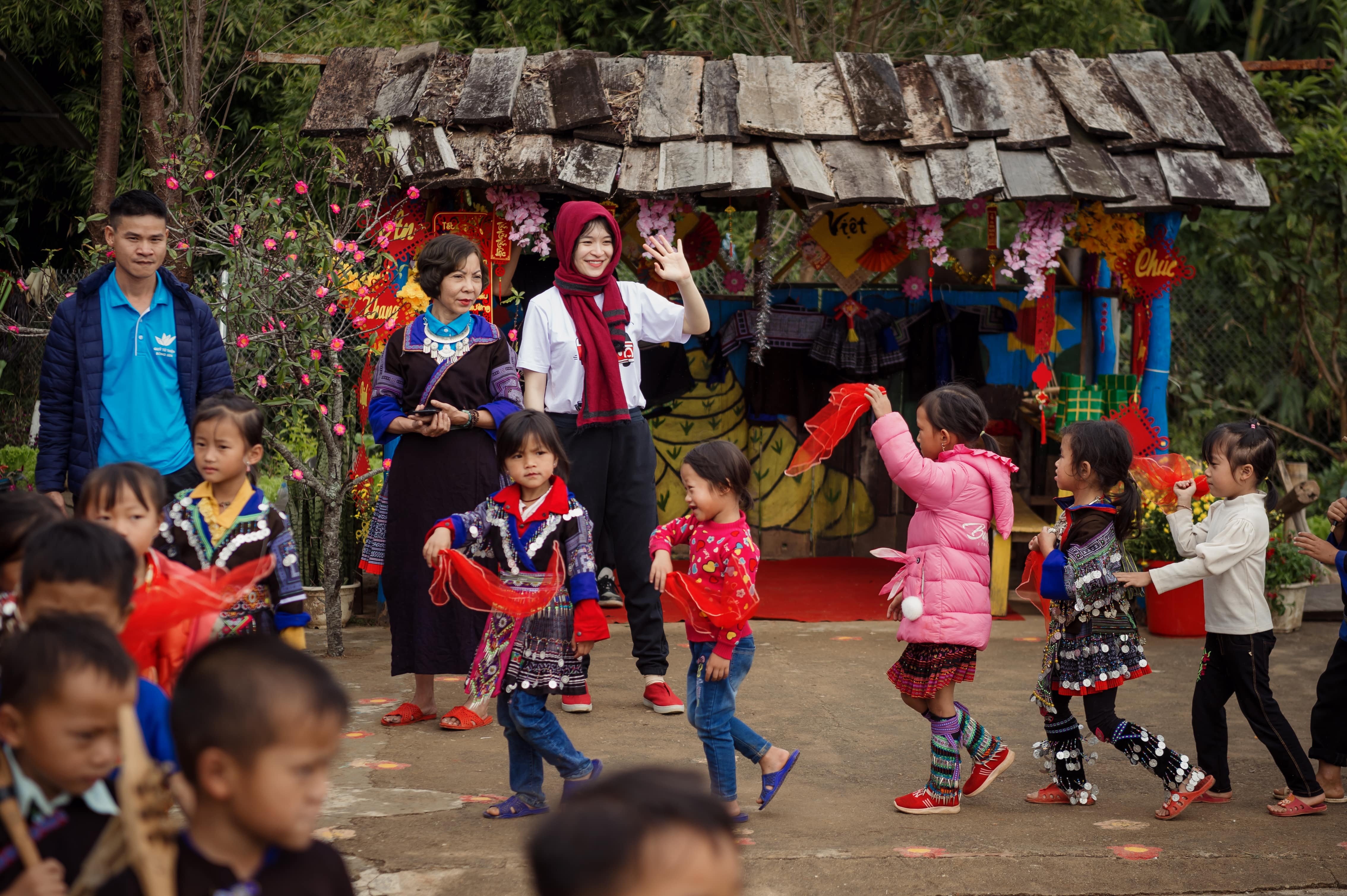 Vay tieu dung Tet anh 4