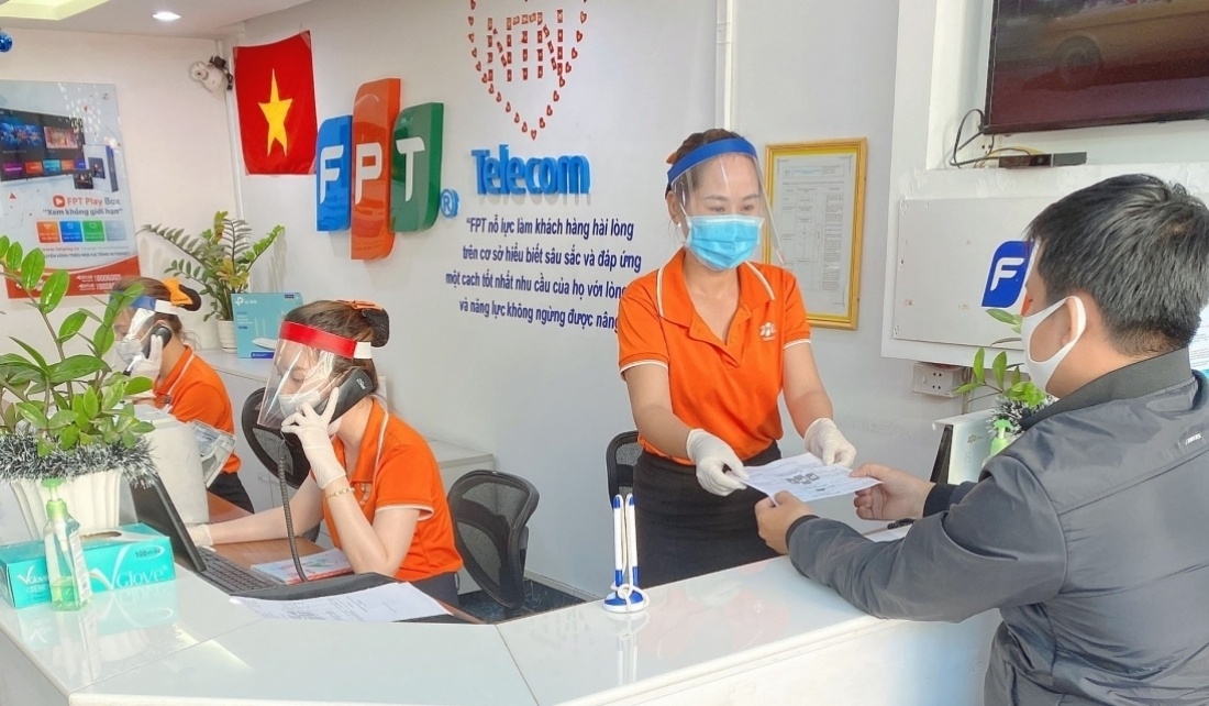 Tri an khach hang, FPT Telecom nang bang thong gia khong doi hinh anh