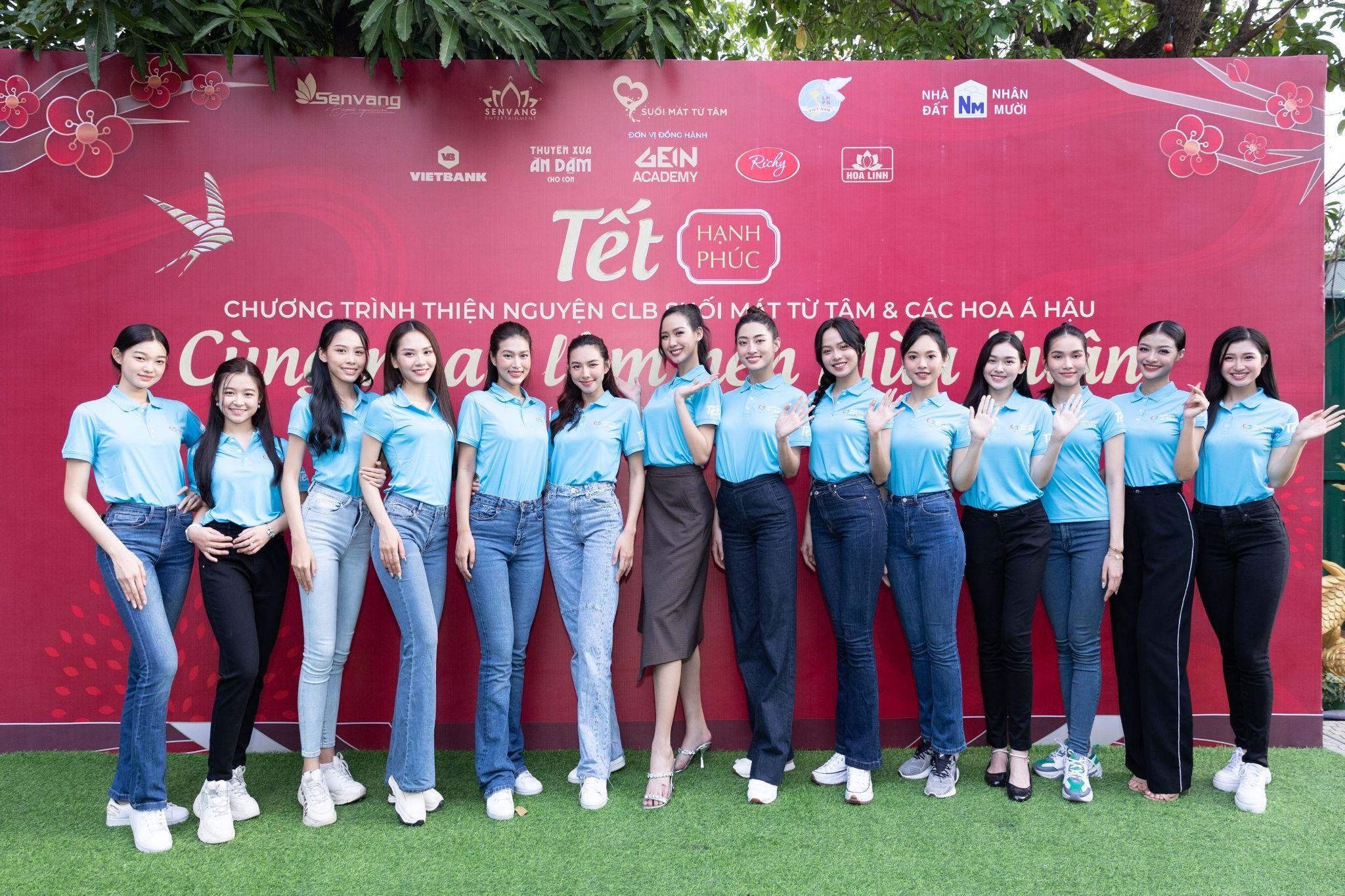 Dan hoa hau, a hau Sen Vang thuc hien chuoi du an tu thien 7 ty dong hinh anh