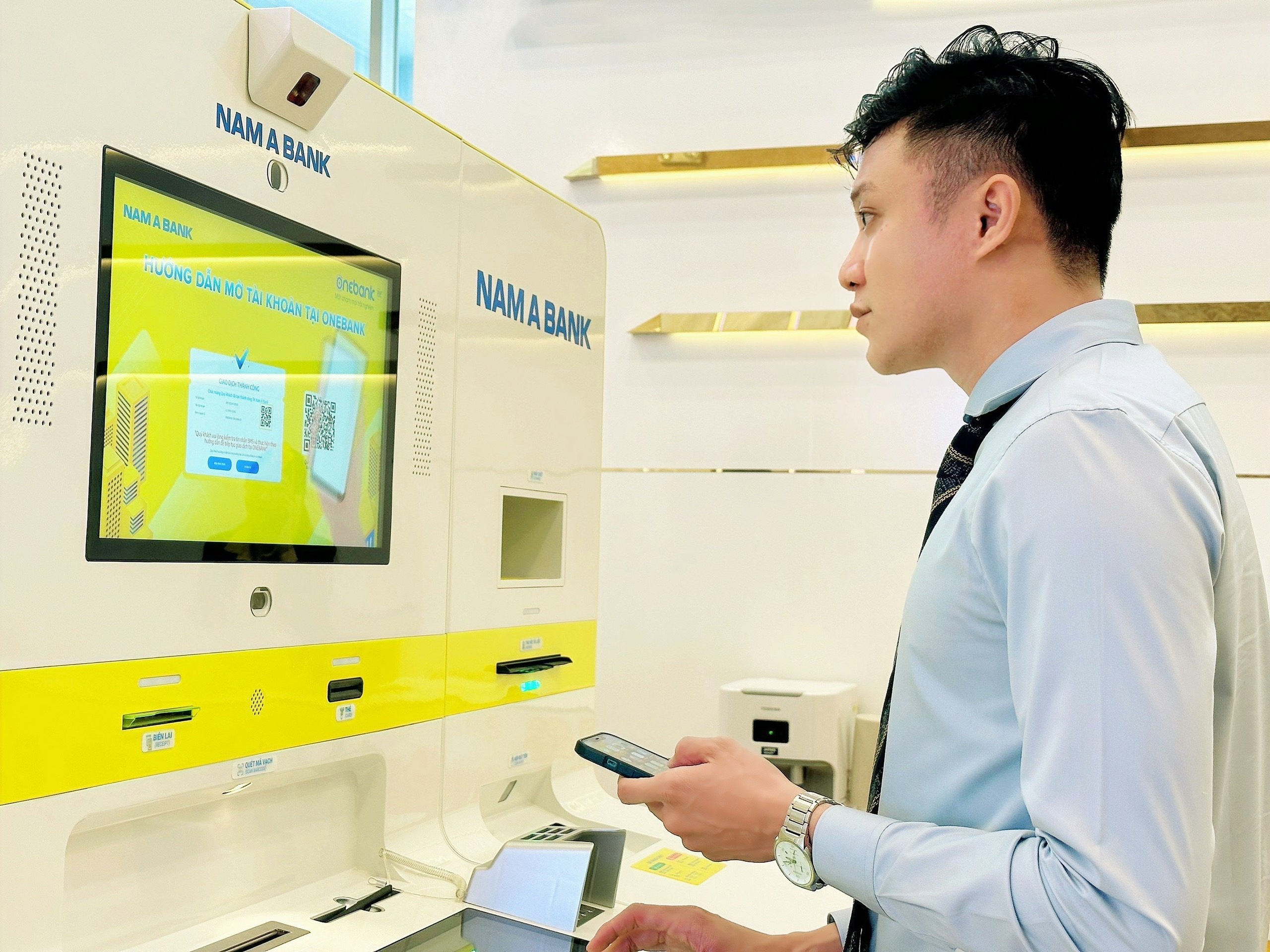 Don xuan Quy Mao, ruoc loc phu quy cung Nam A Bank hinh anh