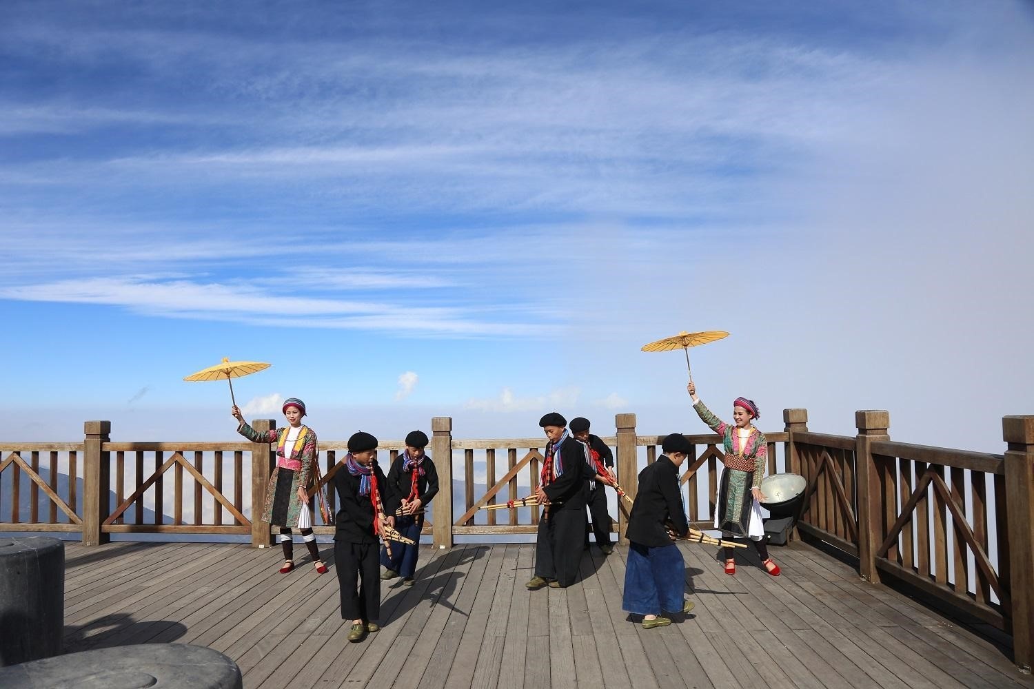 Sun World,  Tet Nguyen dan anh 1