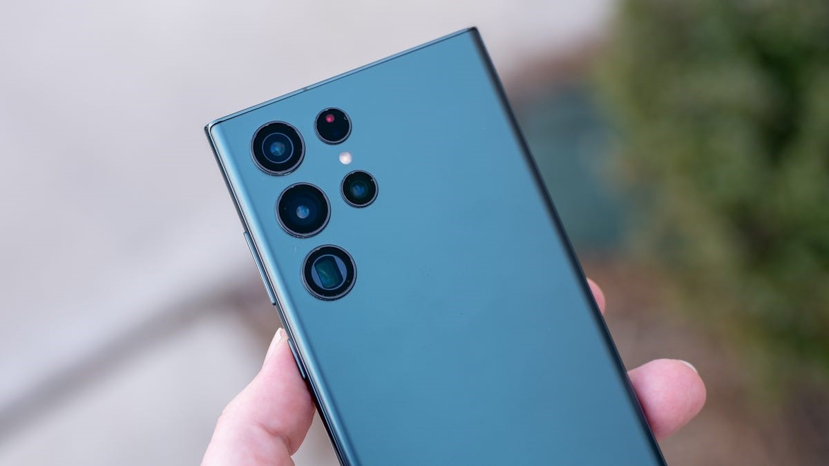 Samsung trinh dien 3D mapping, gay to mo ve Galaxy S moi hinh anh