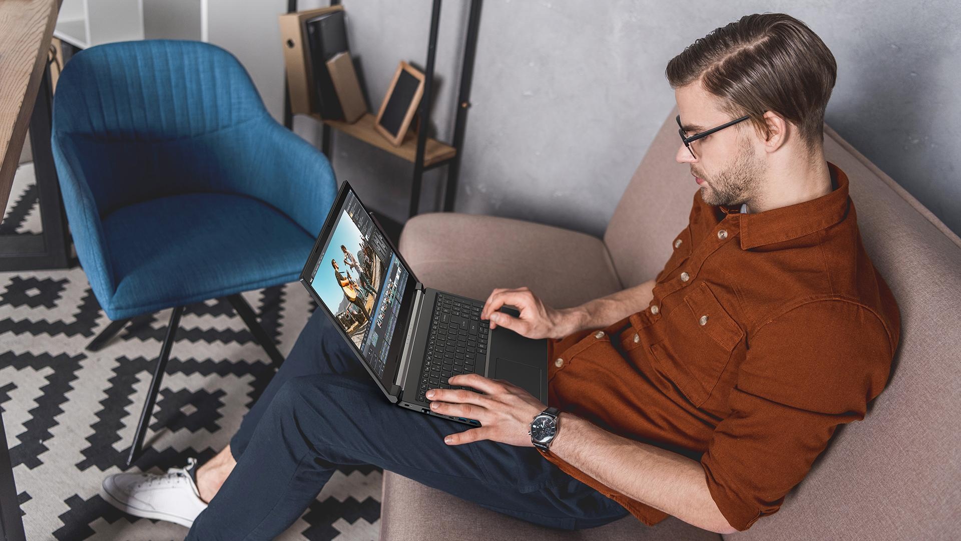 TGDD giam gia 10%, tang qua cho khach mua laptop Acer dip dau nam hinh anh