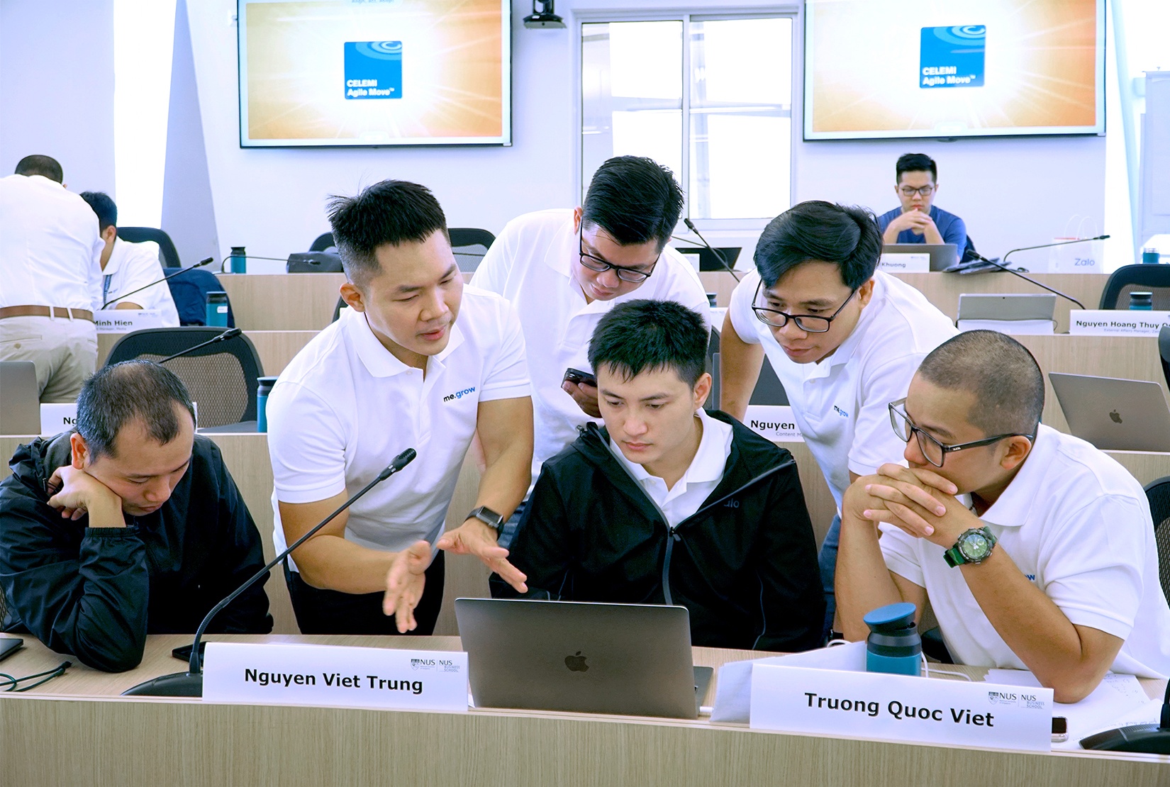 Van hoa hoc tap tao nen loi the noi tai cho Zalo hinh anh