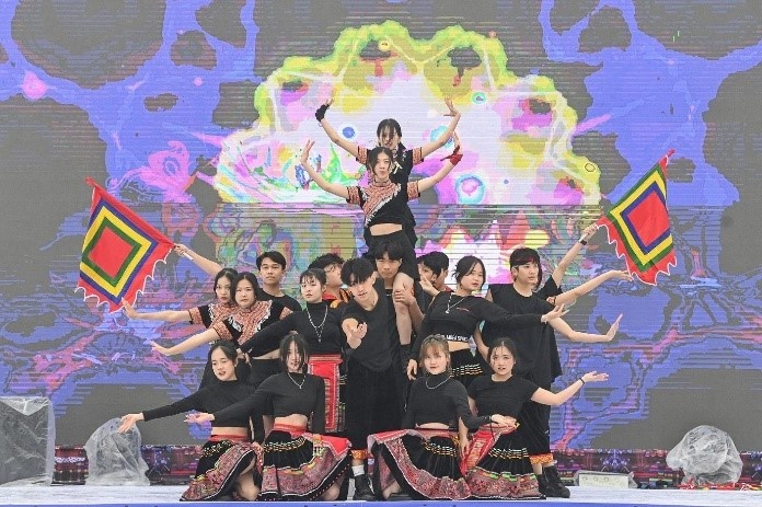 Mailand Hoàng Đồng ảnh 8 Mailand Hoang Dong anh 8