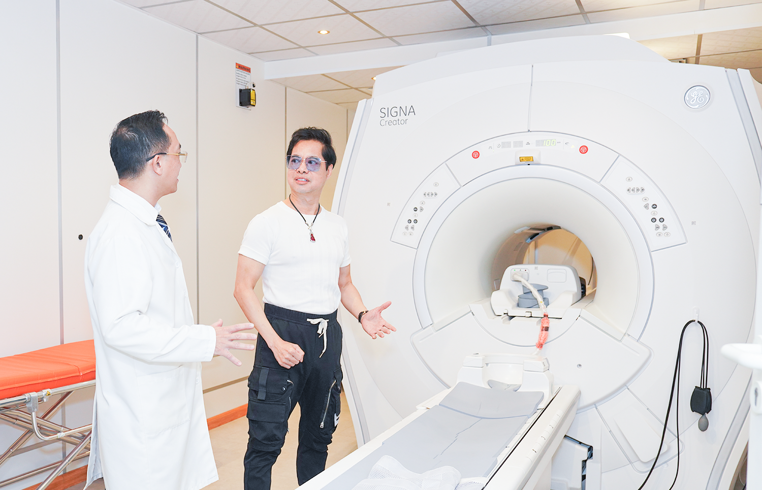 Ngọc Sơn, Bệnh viện DNA ảnh 2 Ngoc Son, Benh vien DNA anh 2