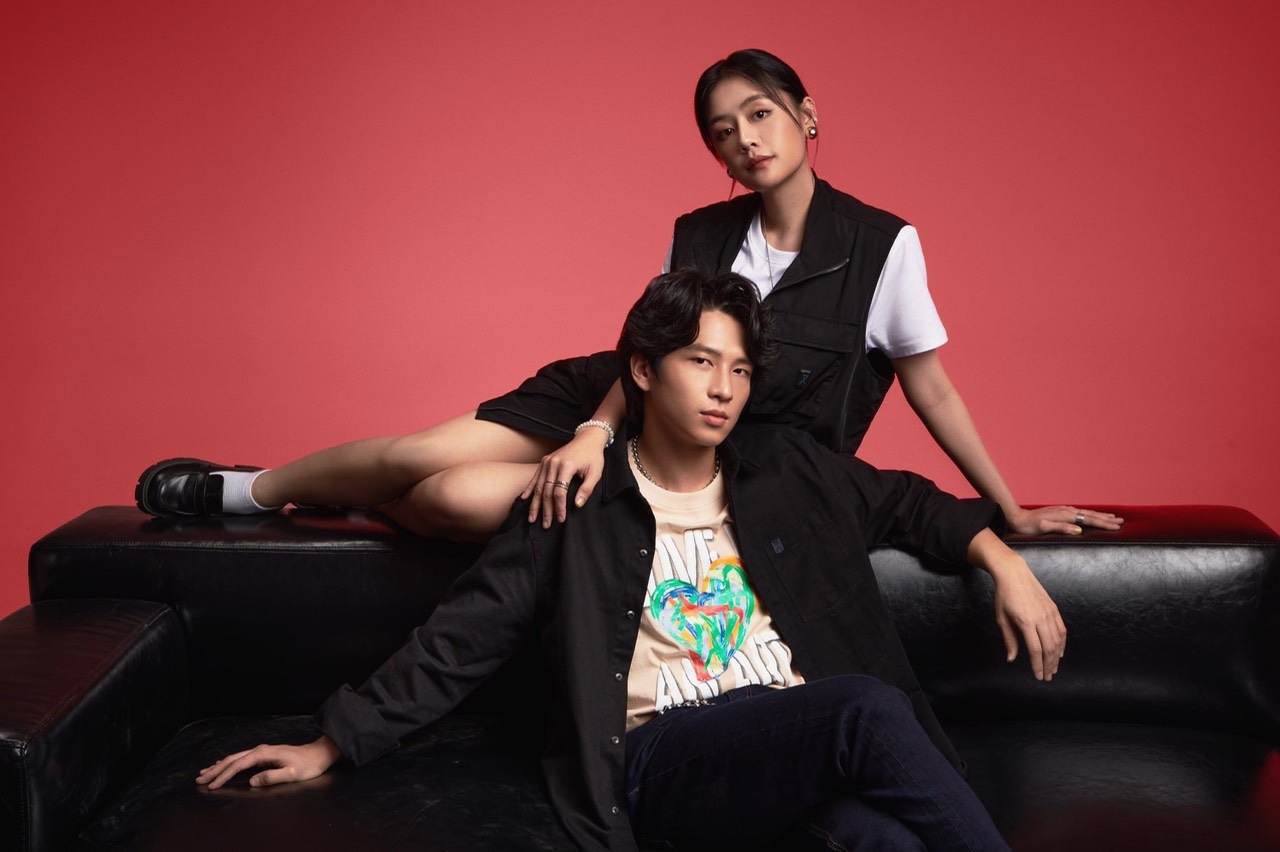 Ton vinh gia tri yeu thuong mua Valentine voi thuong hieu Couple TX hinh anh