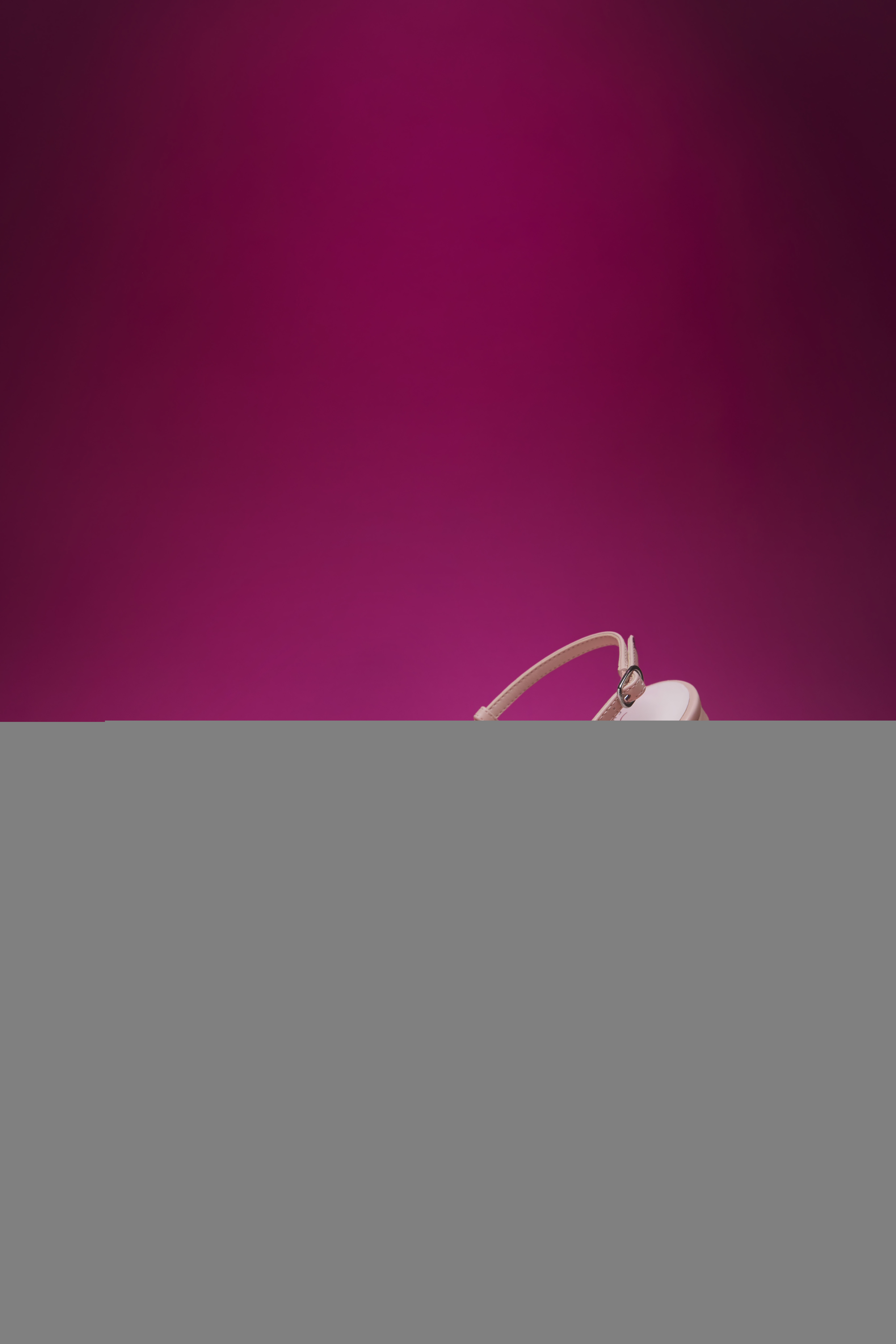 BST Valentine 2023,  Charles & Keith anh 10