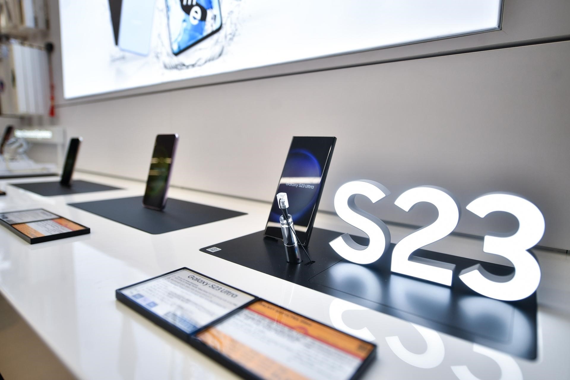 Galaxy S23 series anh 2