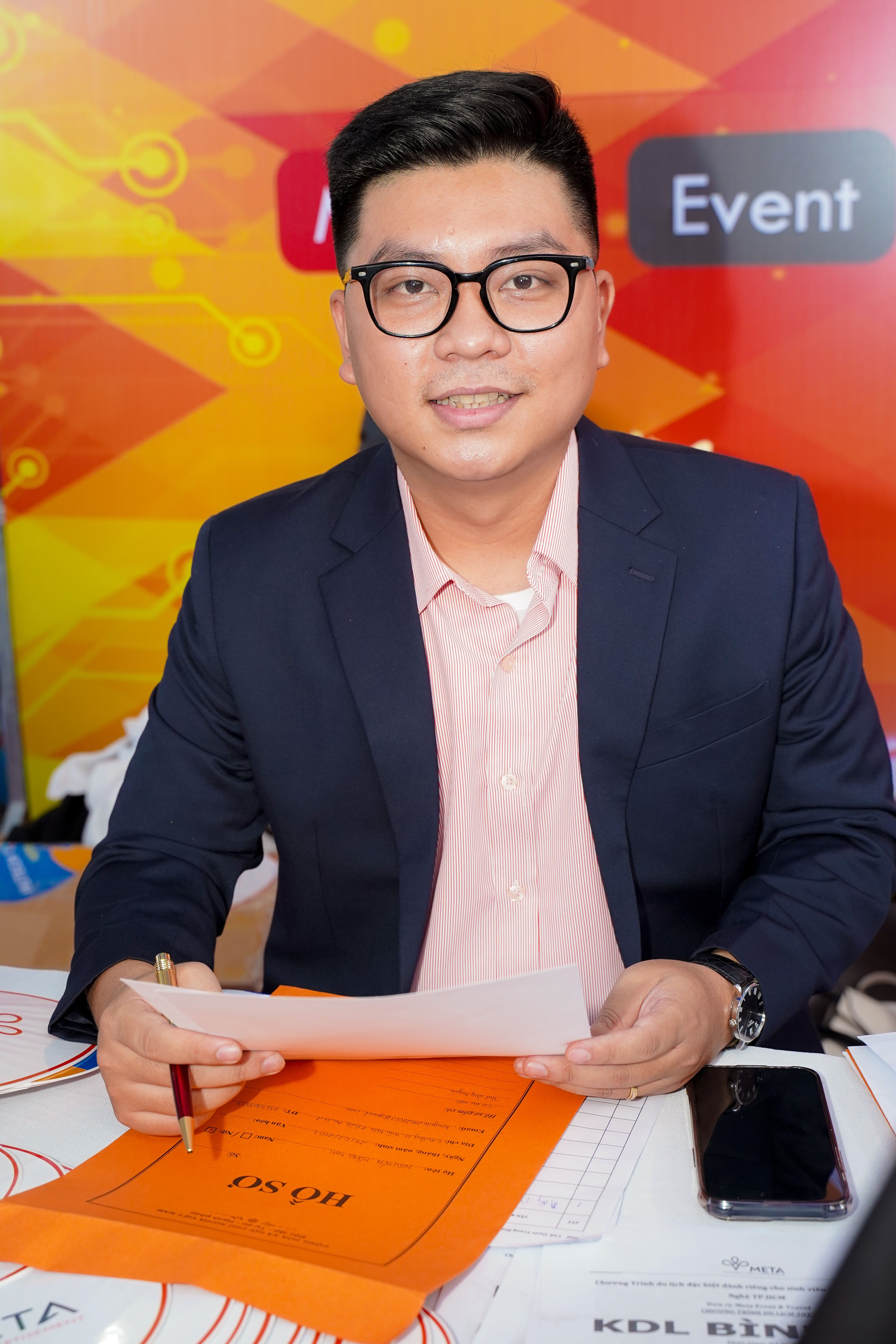 Hutech,  nguon nhan luc anh 3