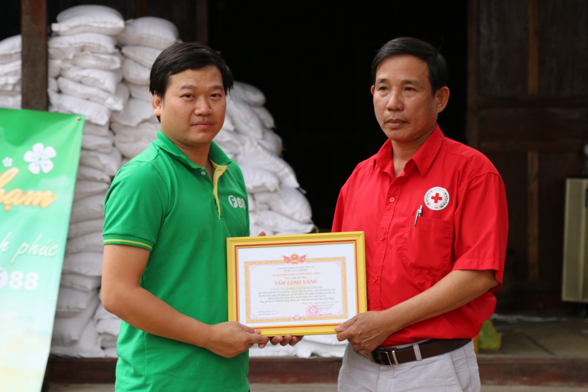 F88, cửa hàng tài chính ảnh 11 F88, cua hang tai chinh anh 11