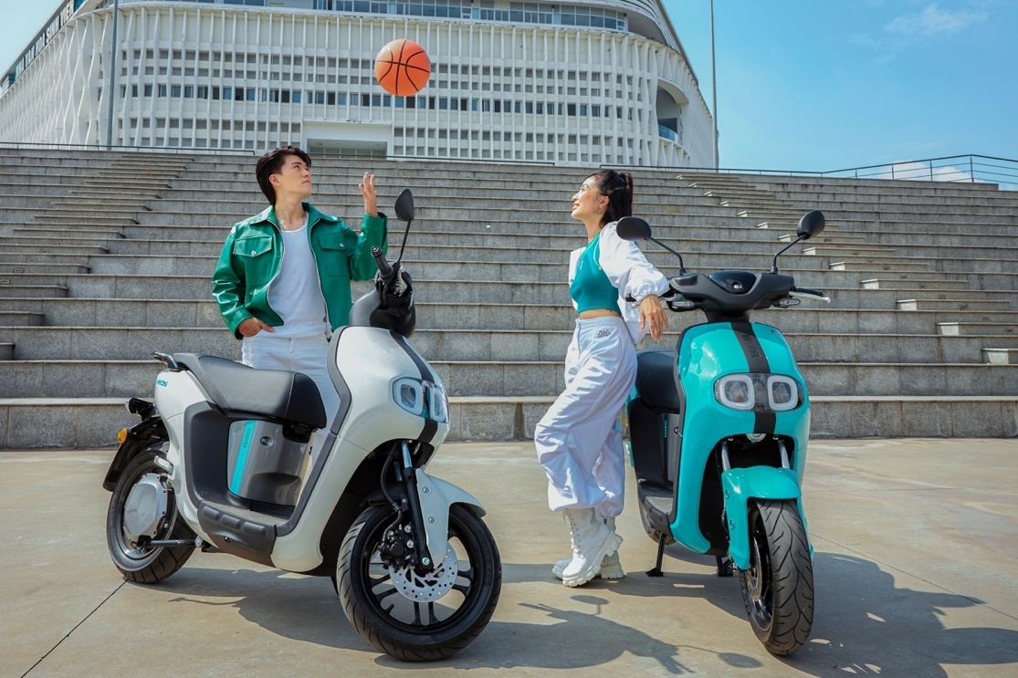 Yamaha uu dai cho 100 khach dat mua xe may dien Neo's hinh anh
