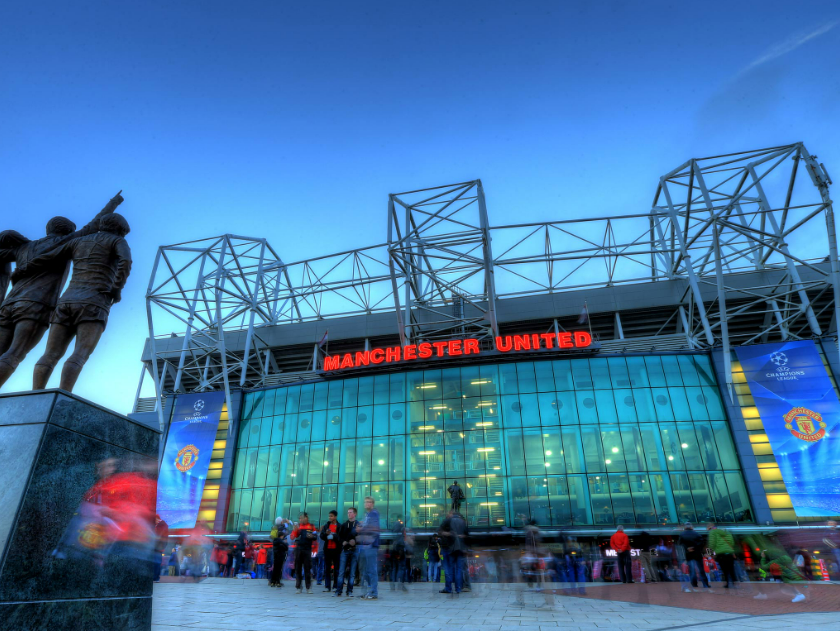 Co phieu Manchester United bien dong manh truoc them doi chu hinh anh