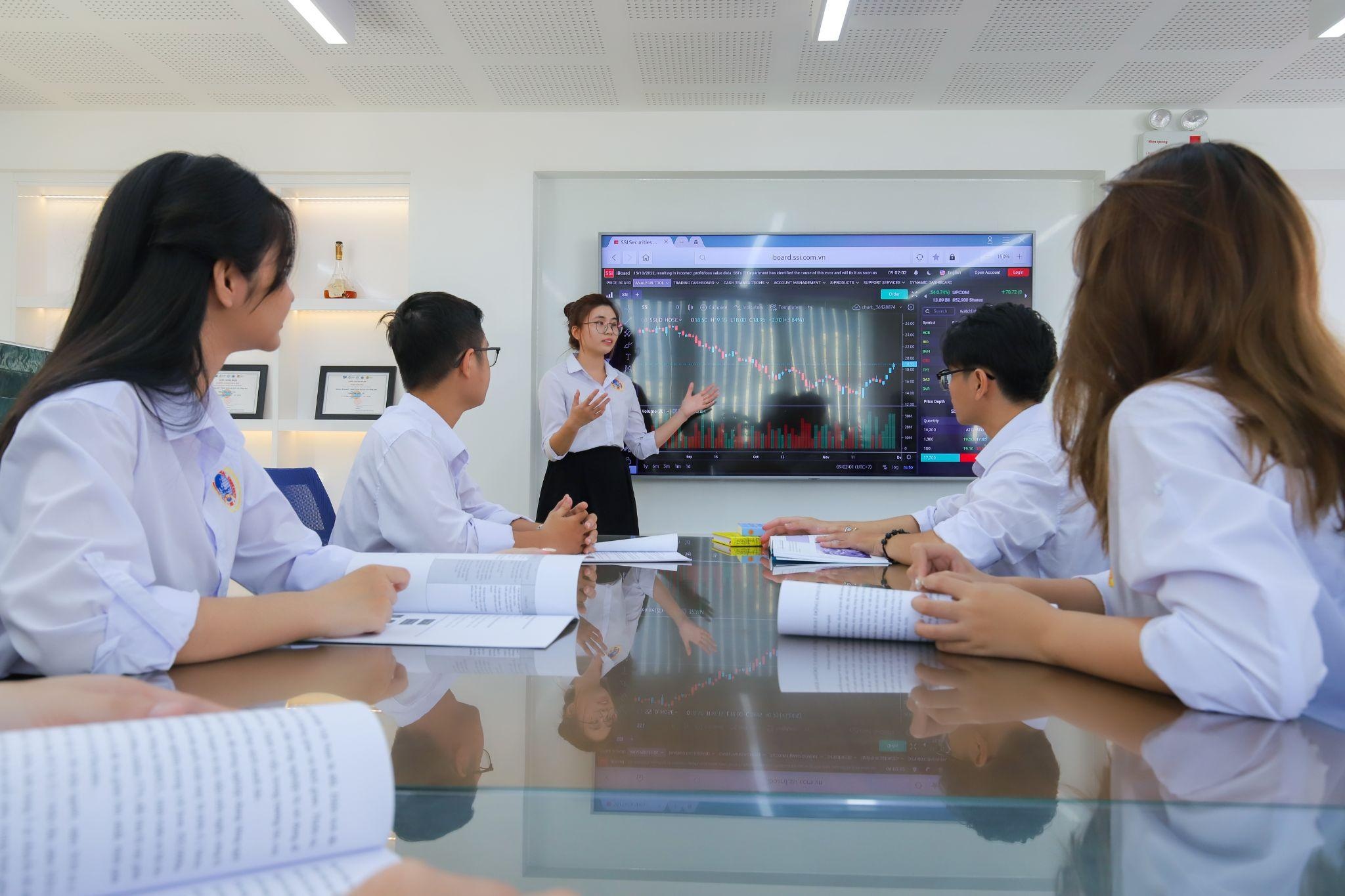 SIU,  SV_Startup ảnh 3 SIU,  SV_Startup anh 3