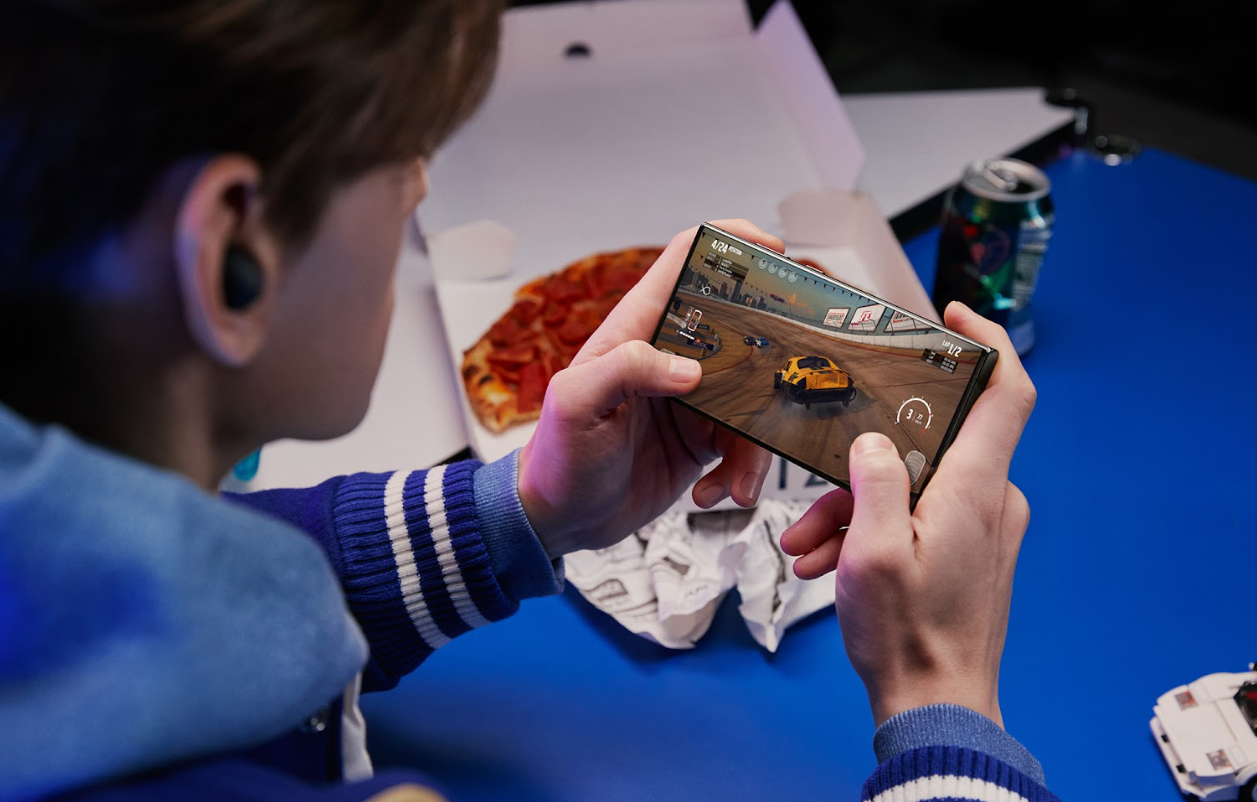 Nhieu nguoi dung dong Galaxy Note chon len doi S23 Ultra hinh anh