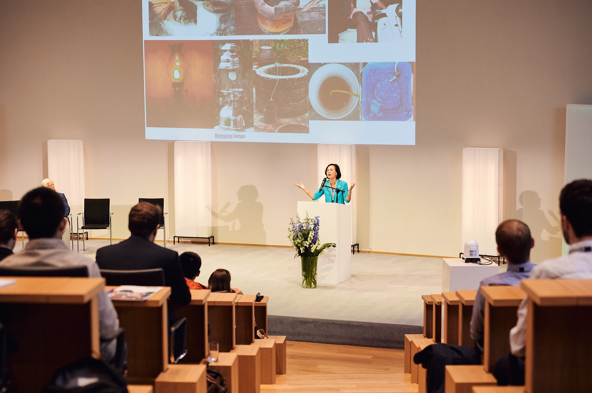 Nguyen Thuc Quyen,  VinFuture anh 2