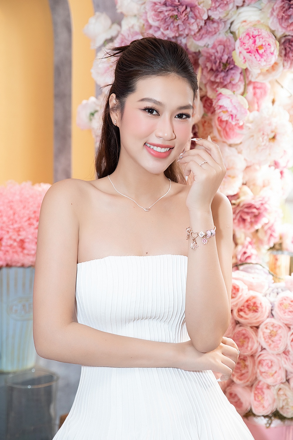 Pandora ảnh 1 Pandora anh 1
