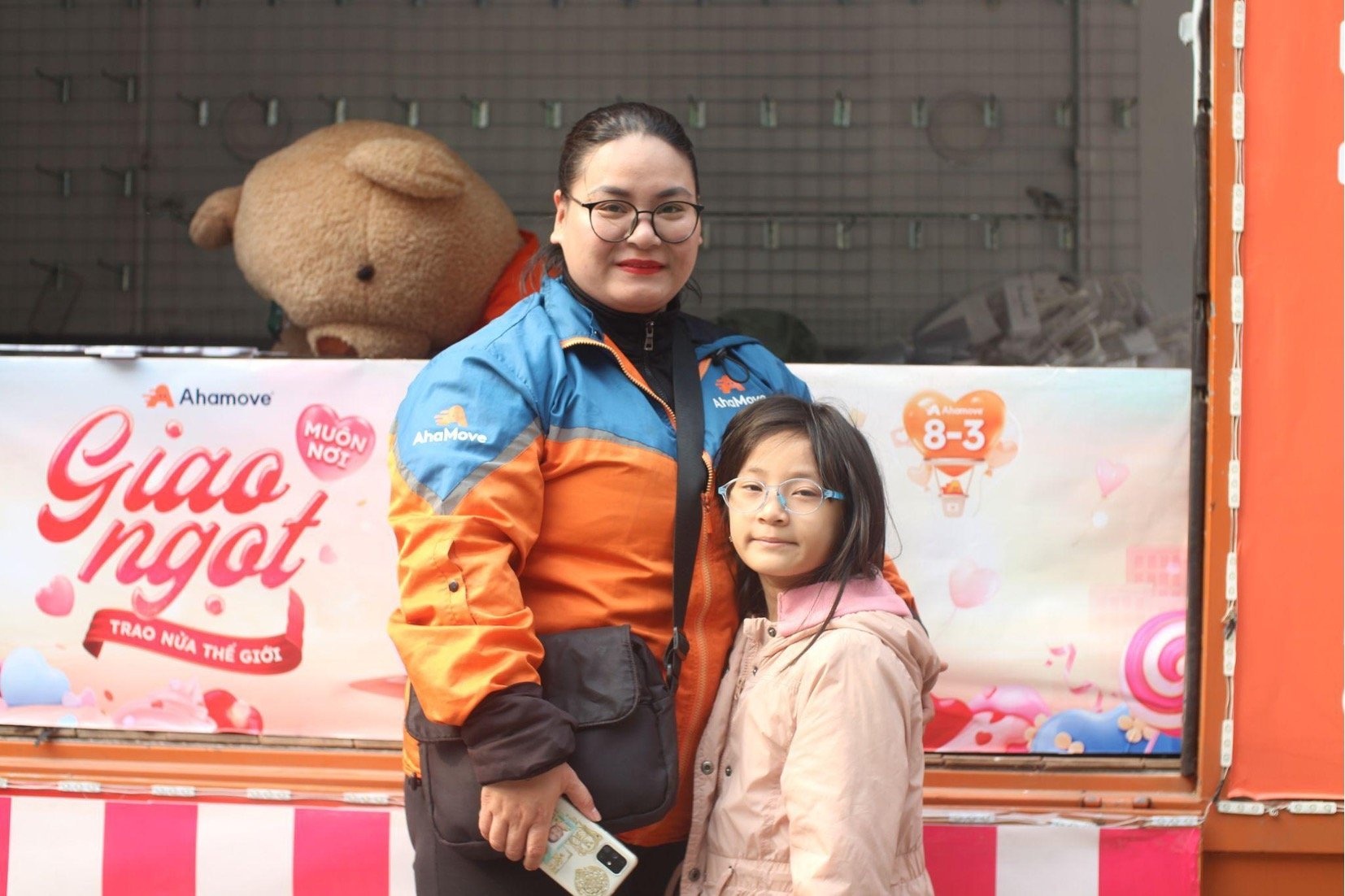 Quoc te Phu nu anh 4