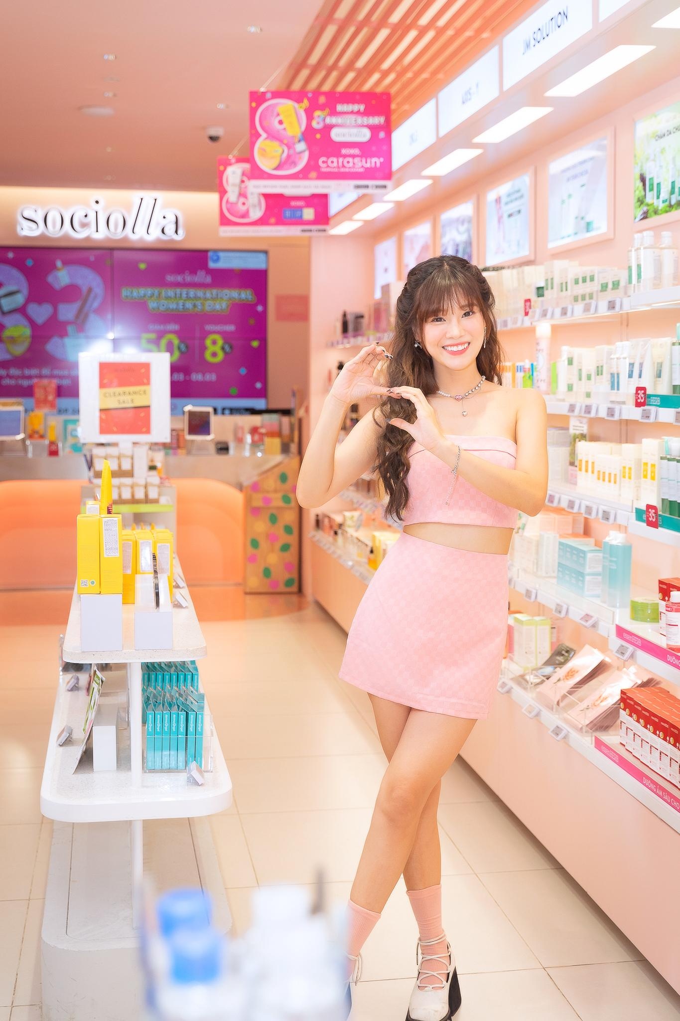 Sociolla,  phan phoi my pham anh 2