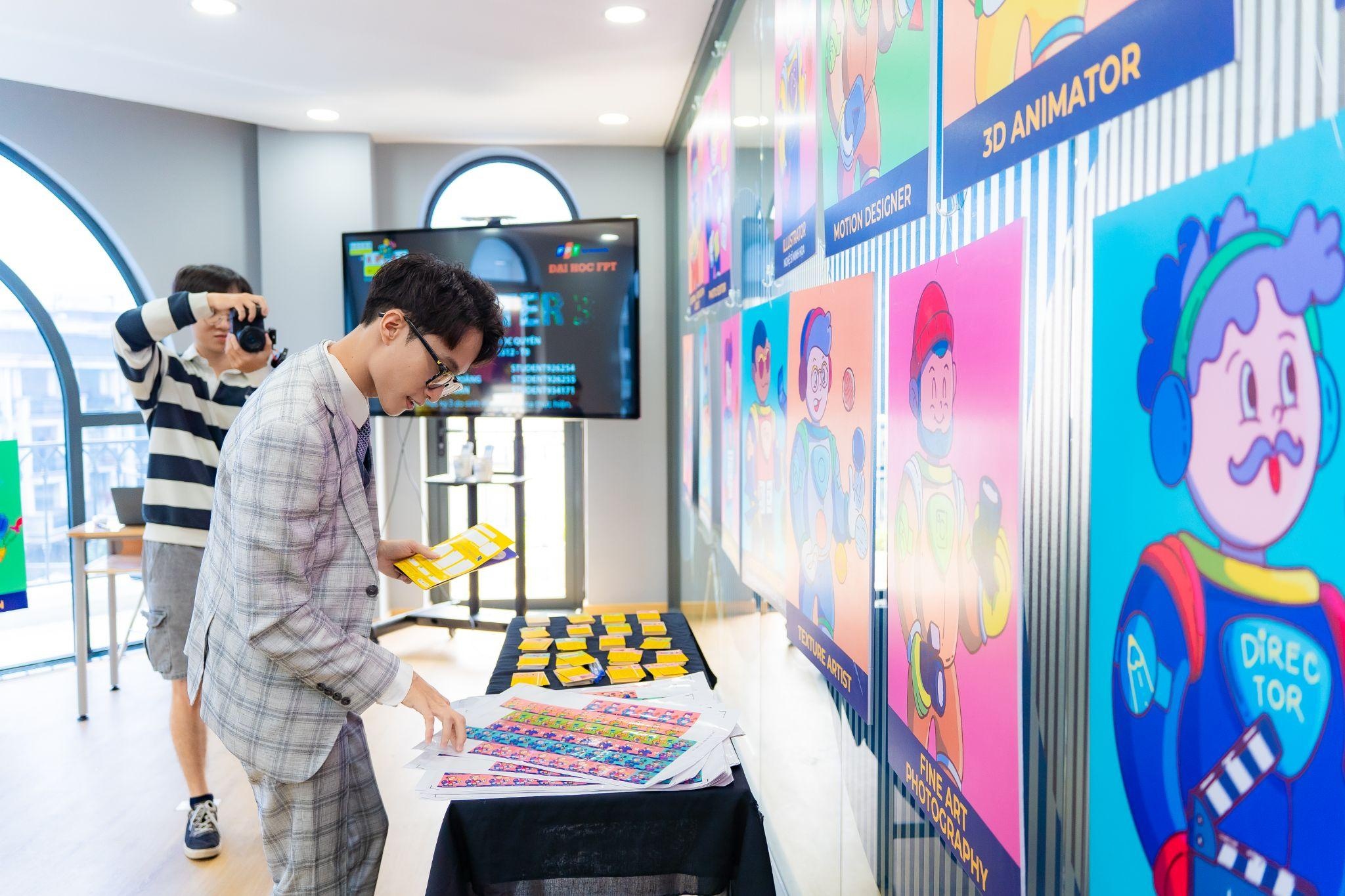 huong nghiep,  da phuong tien anh 4