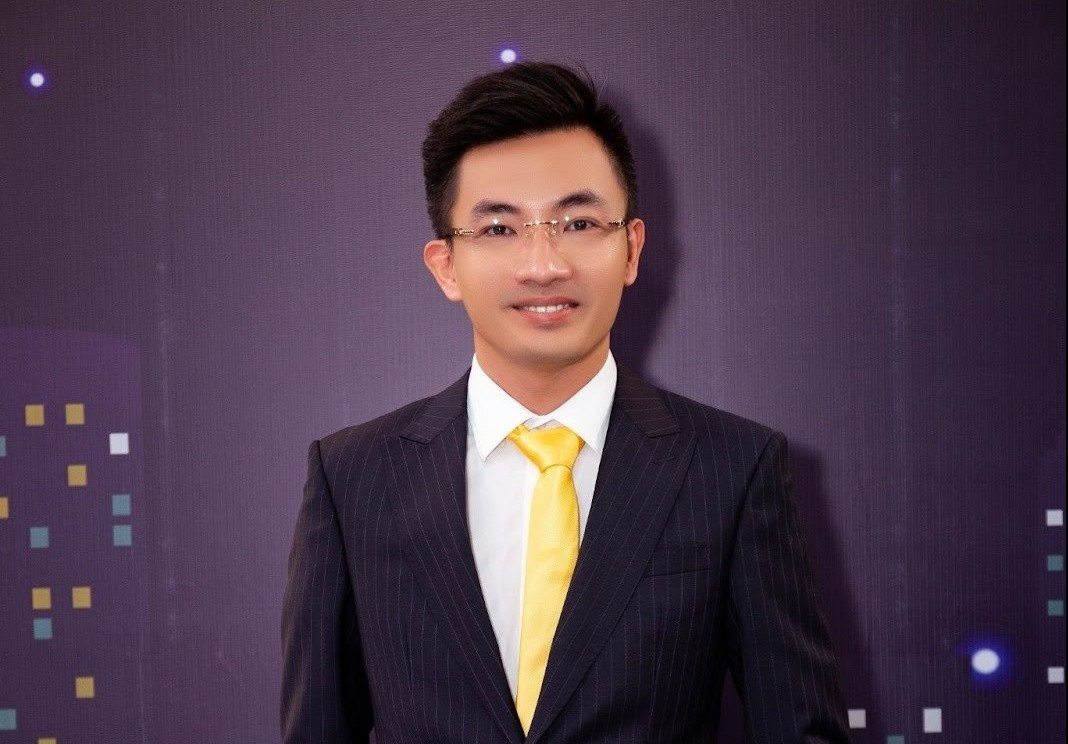 CEO Siam Thailand lam co van sac dep Miss International Queen Vietnam hinh anh