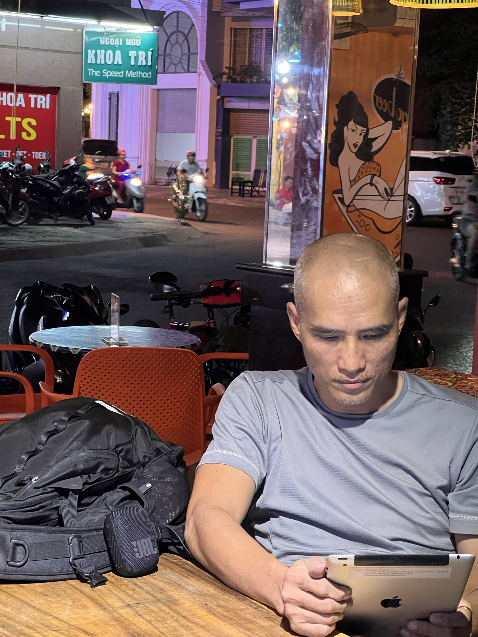 loa gan xe dap,  JBL anh 2