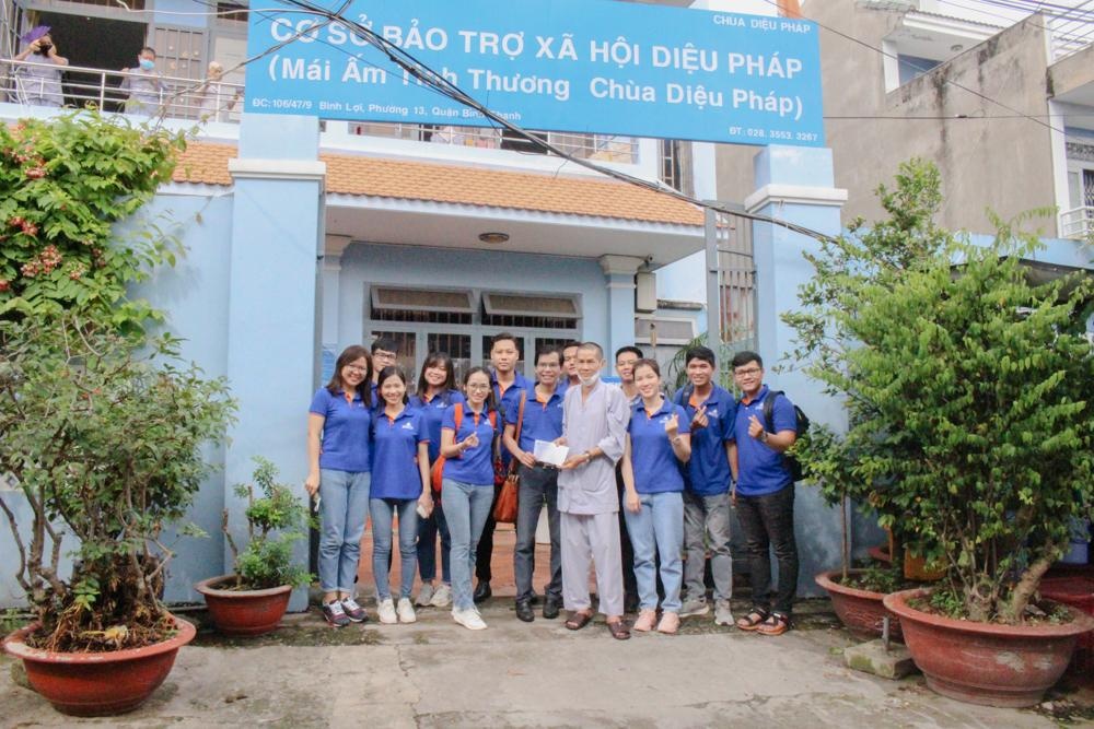 kham benh,  thien nguyen anh 3