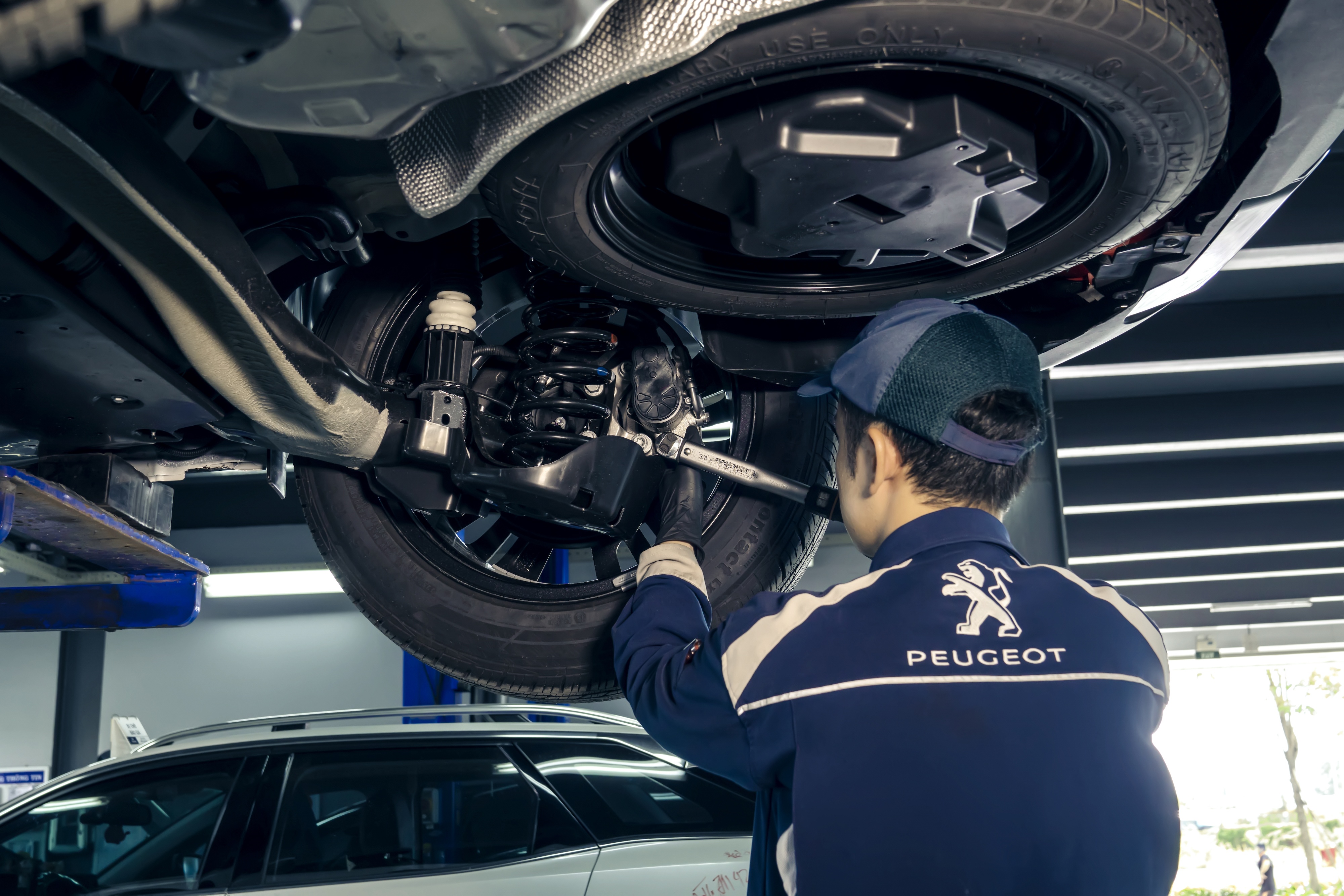 Peugeot Traveller anh 6