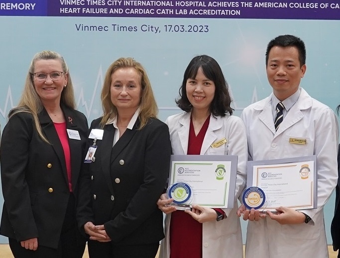Vinmec tro thanh Trung tam Xuat sac ve tim mach dau tien tai chau A hinh anh