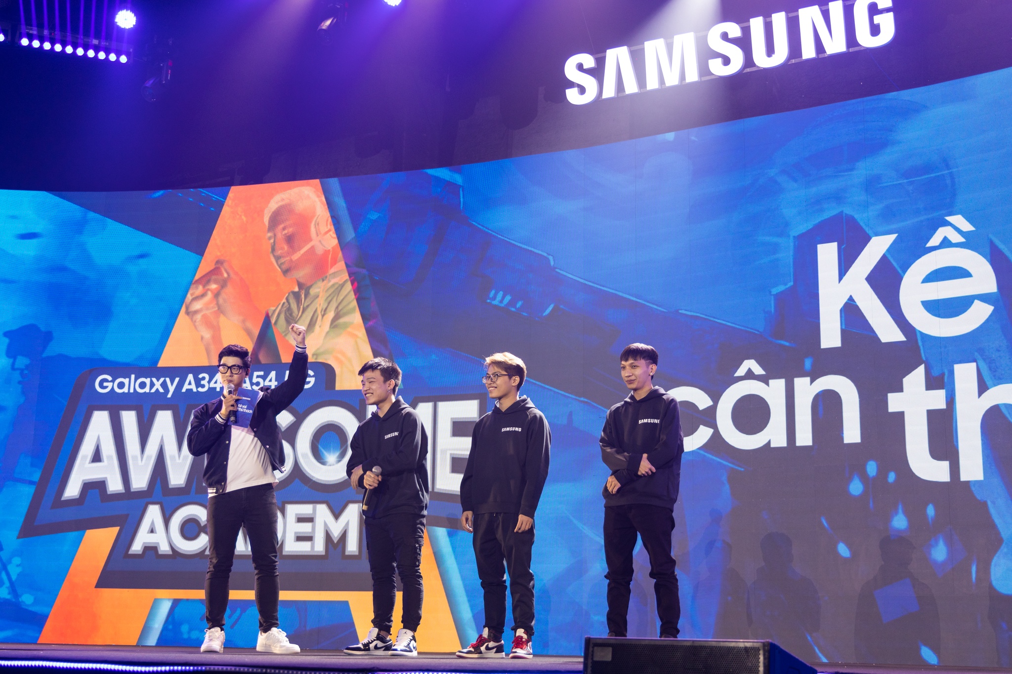 Samsung Galaxy A anh 1