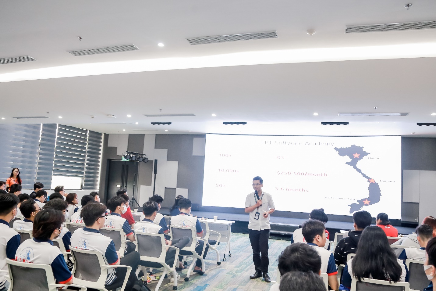 UEF,  việc làm ảnh 5 UEF,  viec lam anh 5