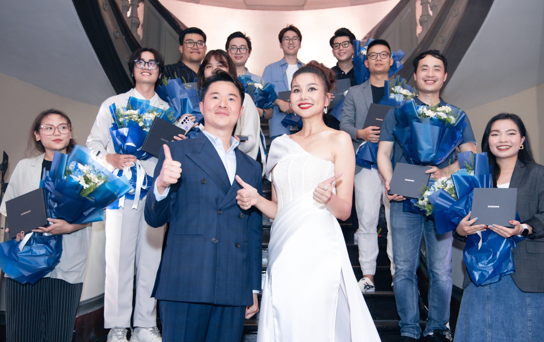 Thanh Hang cung Samfan nhin lai hanh trinh cua Galaxy Note hinh anh