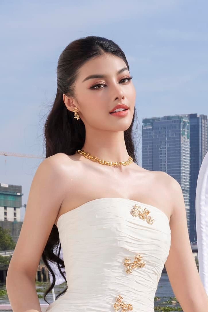 A hau Kieu Loan anh 4