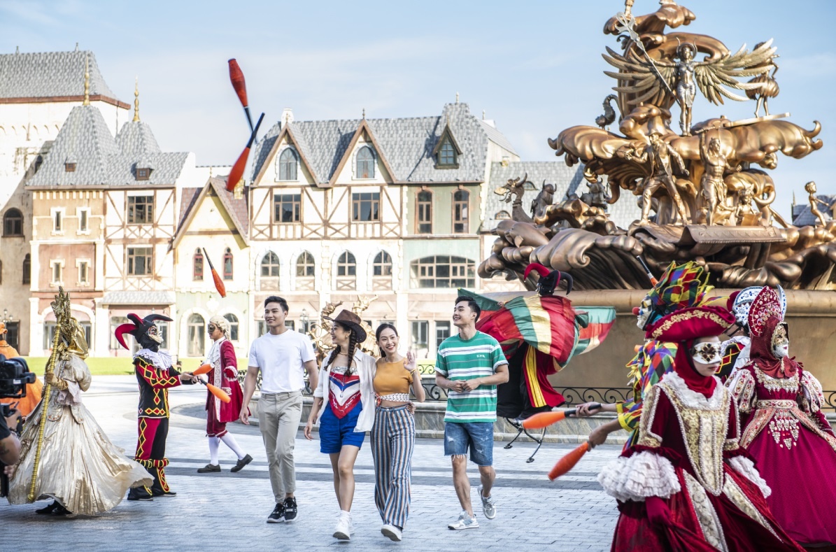 Cung Phu Quoc United Center mung ‘sinh nhat dinh cao’ hinh anh