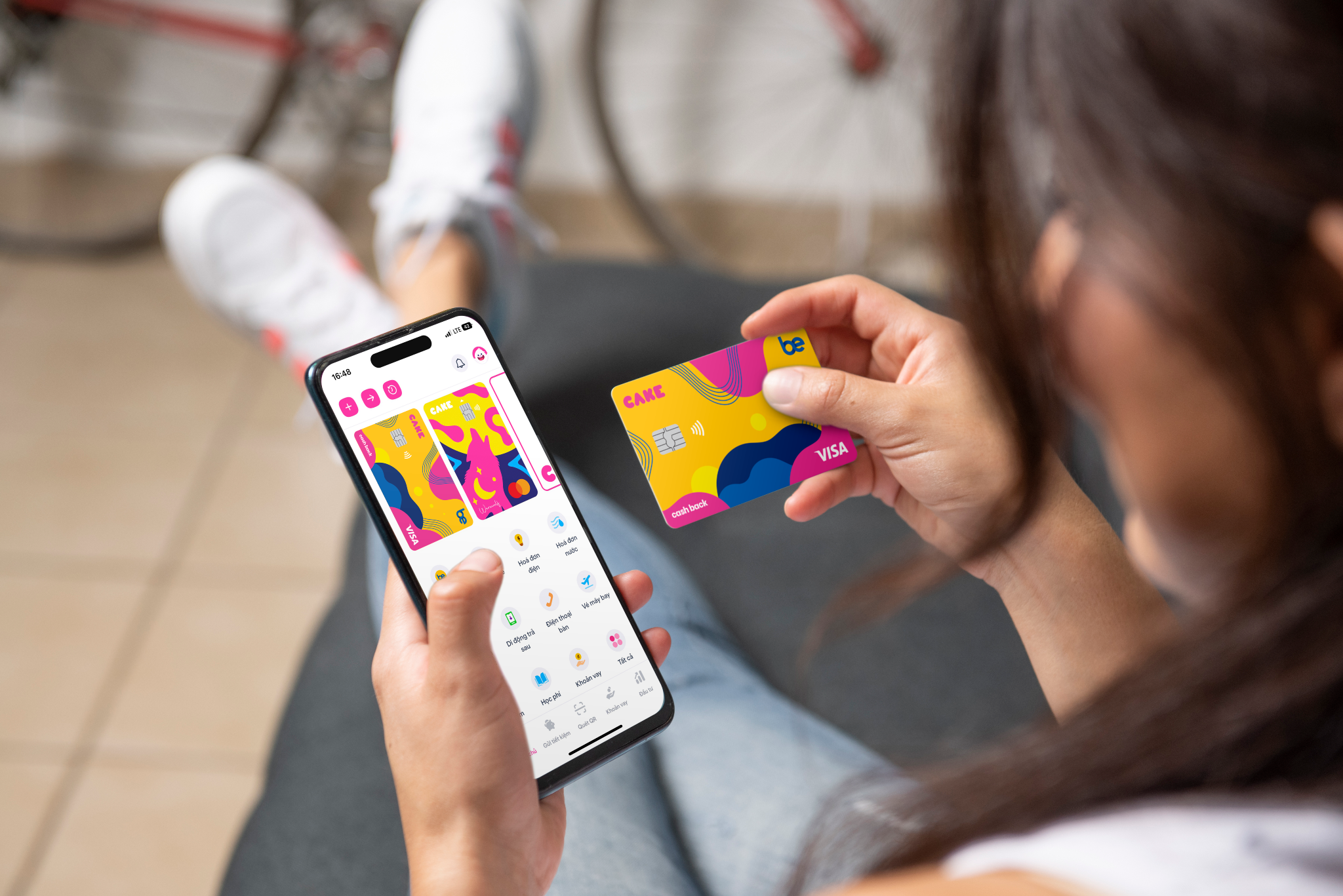 8X ke chuyen 2 phut tu lam moi chinh minh hinh anh