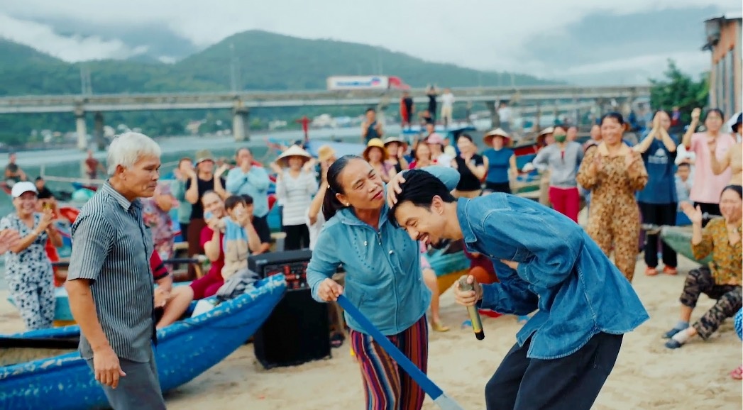 Song mot doi co lai anh 2