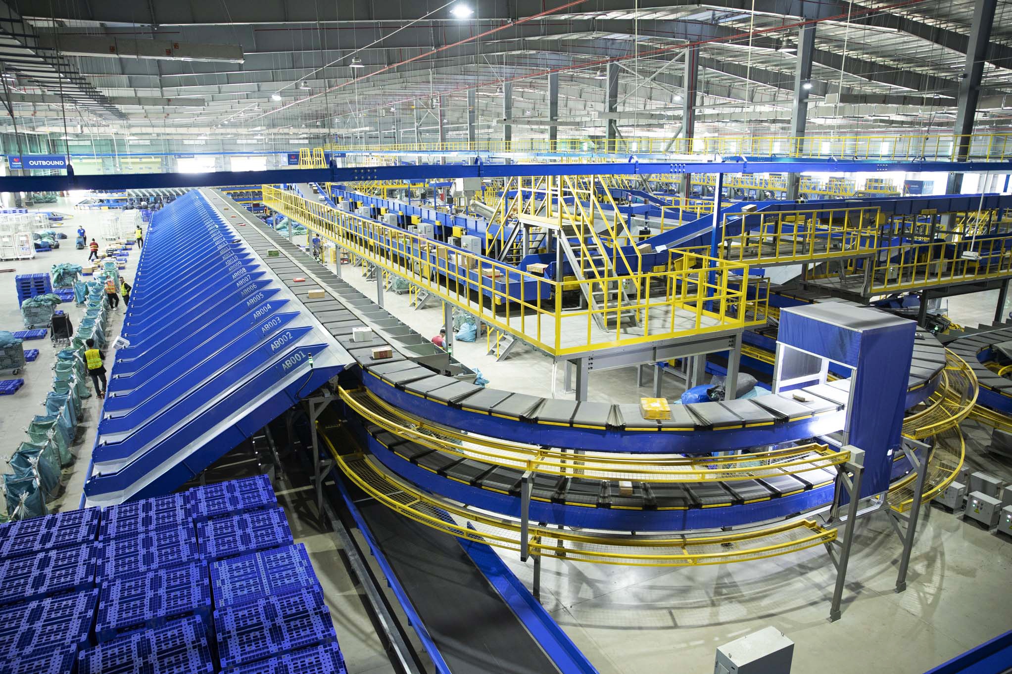 Lazada Logistic Park anh 9