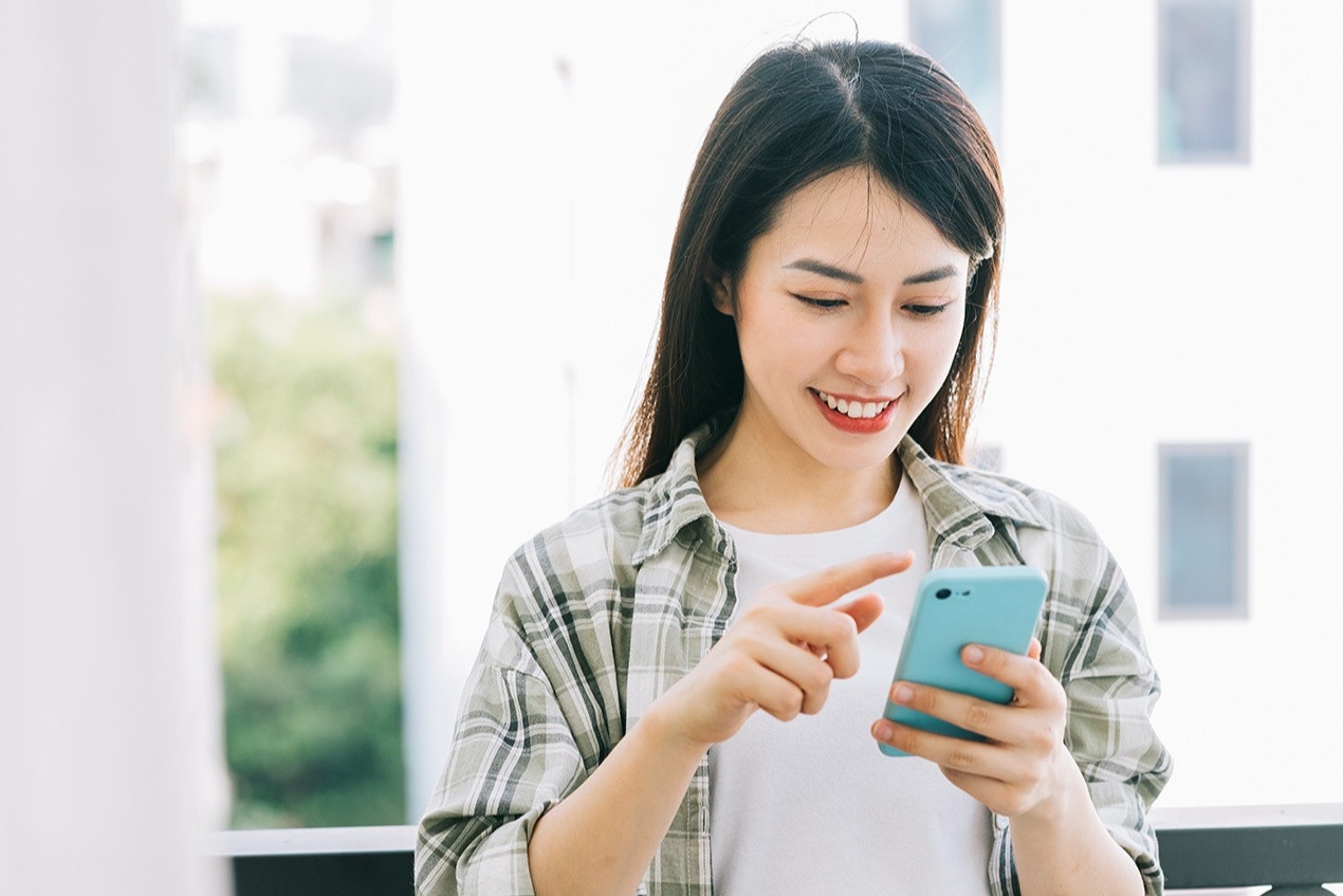 Hien dai hoa trung tam cham soc khach hang bang AI hinh anh