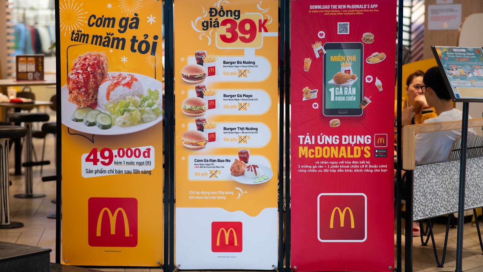 McDonald’s Viet Nam,  giai Rong Vang anh 3