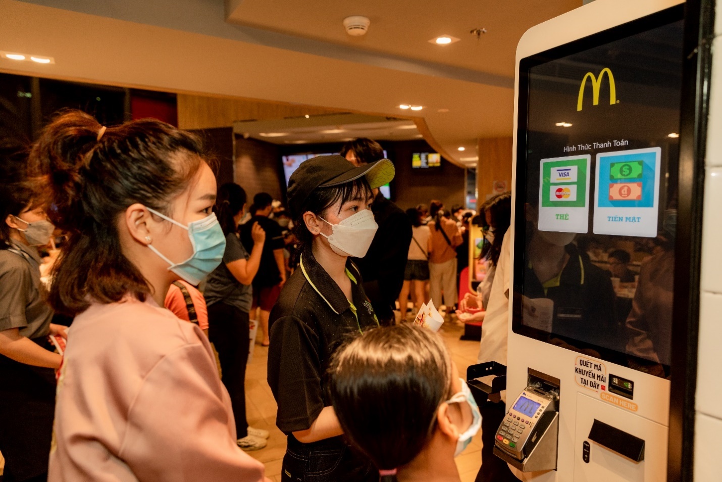 McDonald’s Viet Nam,  giai Rong Vang anh 5