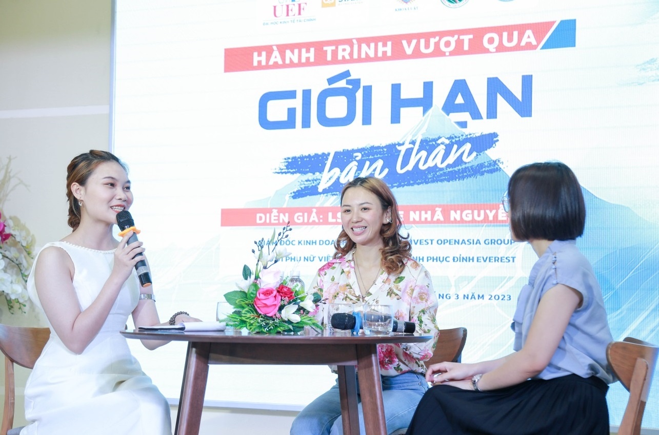 Hoc Luat tai UEF voi nhieu hinh thuc gan lien thuc tien hinh anh