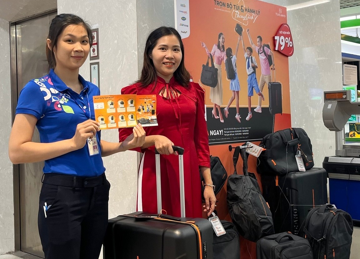 Chuong trinh tich tem doi qua gop phan bao ve moi truong hinh anh