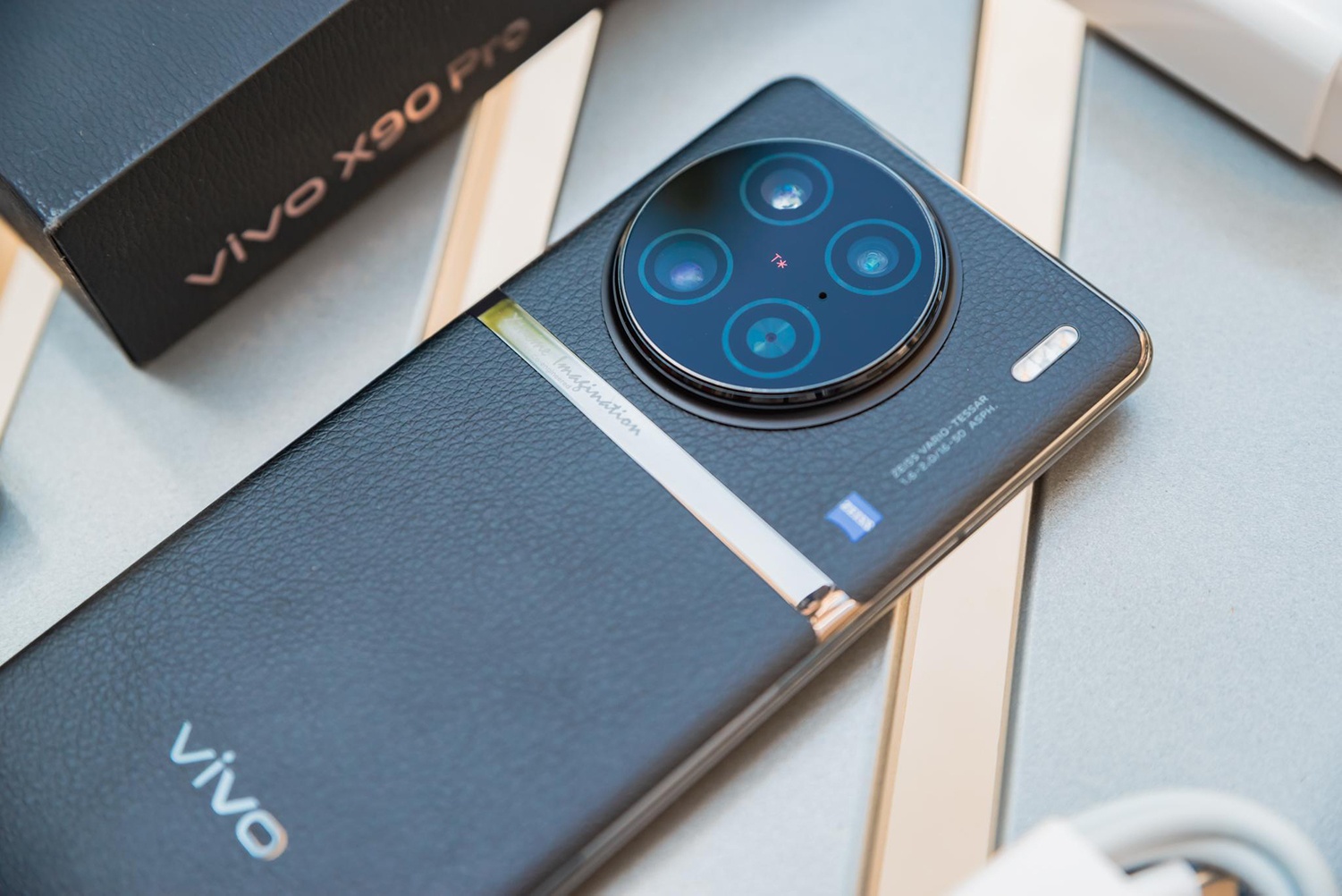 Vivo X90 Pro nang cap manh me camera hinh anh